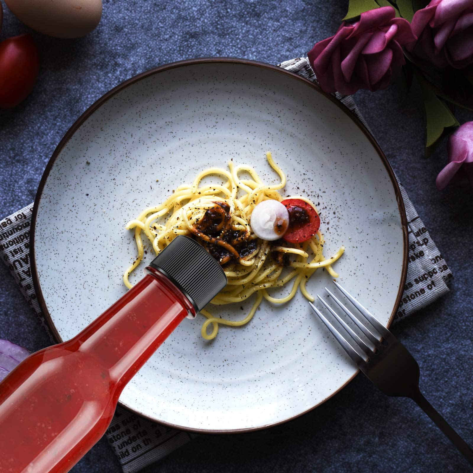 Wertioo 21 Pack 5 Oz Hot Sauce Bottles, Empty Woozy Glass Bottles With Leak Proof Screw Caps & Shrink Bands For Kitchen