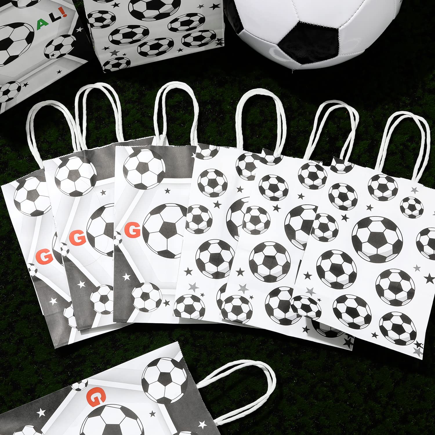 16Pcs Soccer Party Favor Paper Bags, Football Themed Party Bags With Handles Soccer Goodie Bags Treat Candy Bags For Kids Adults