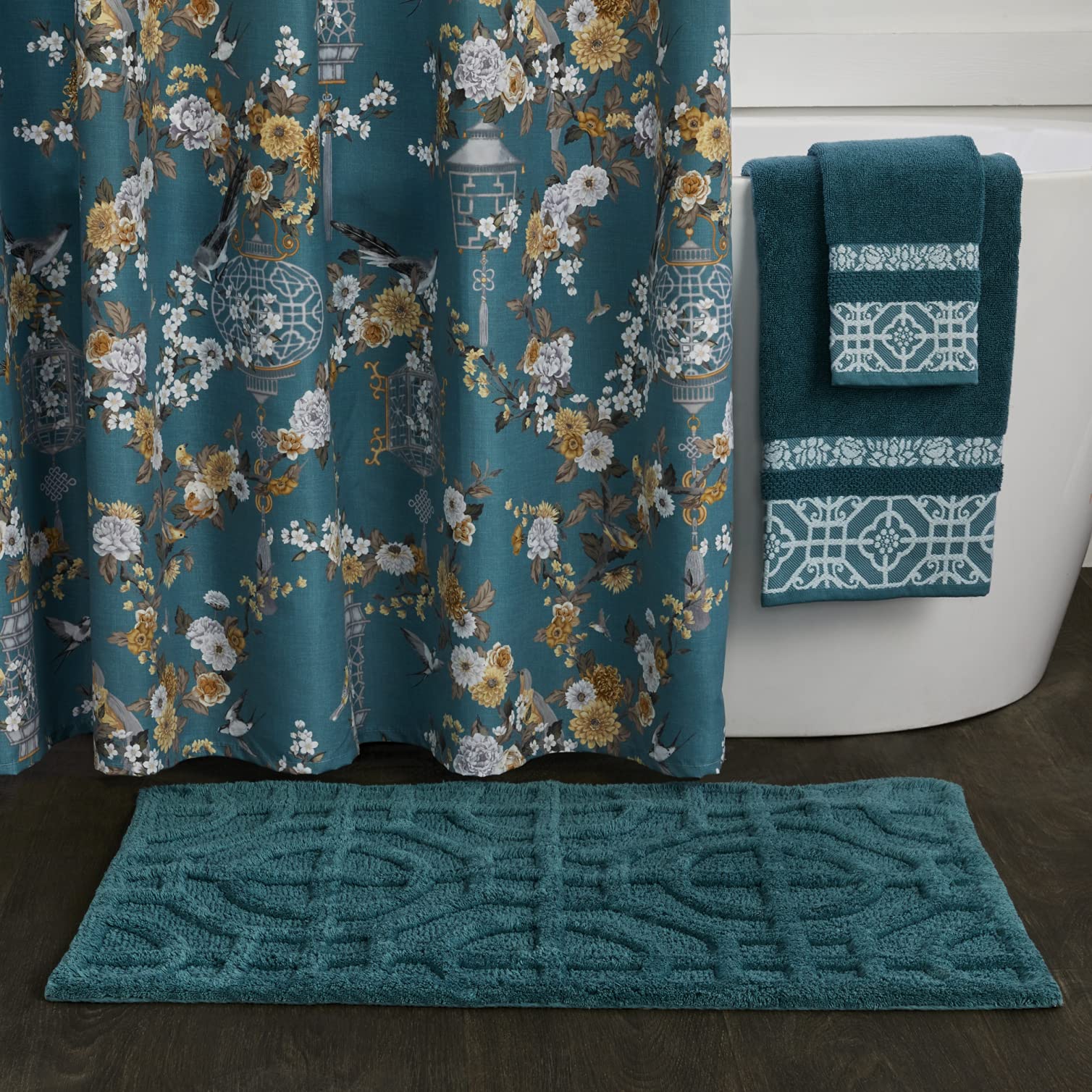 Skl Home Vern Yip Floral Lanterns Hand Towel (2-Pack), Teal