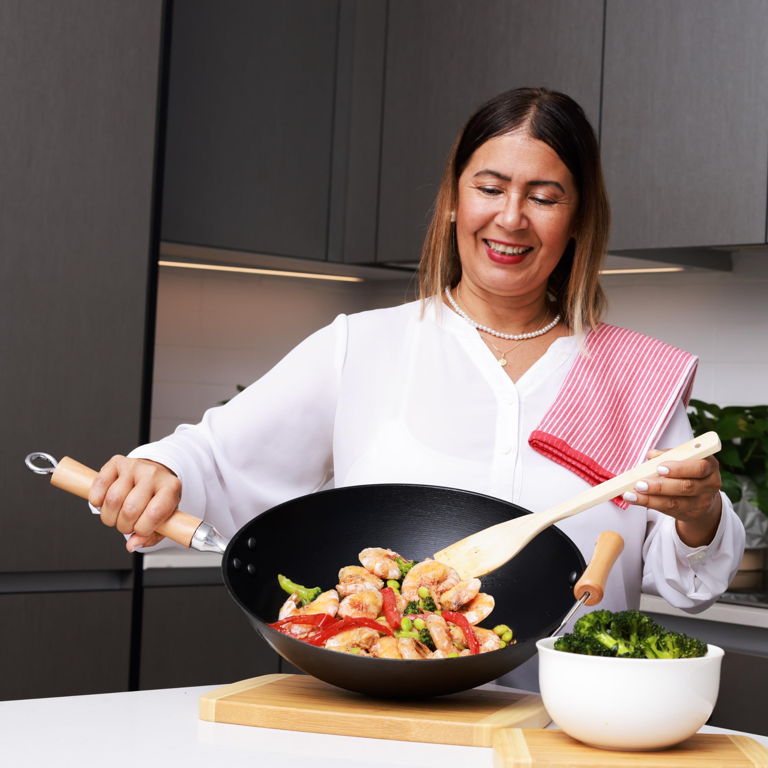 JOYCE CHEN Lightweight Cast Iron Stir Fry Pan, 11.5-Inch, Black, Model J23-0003