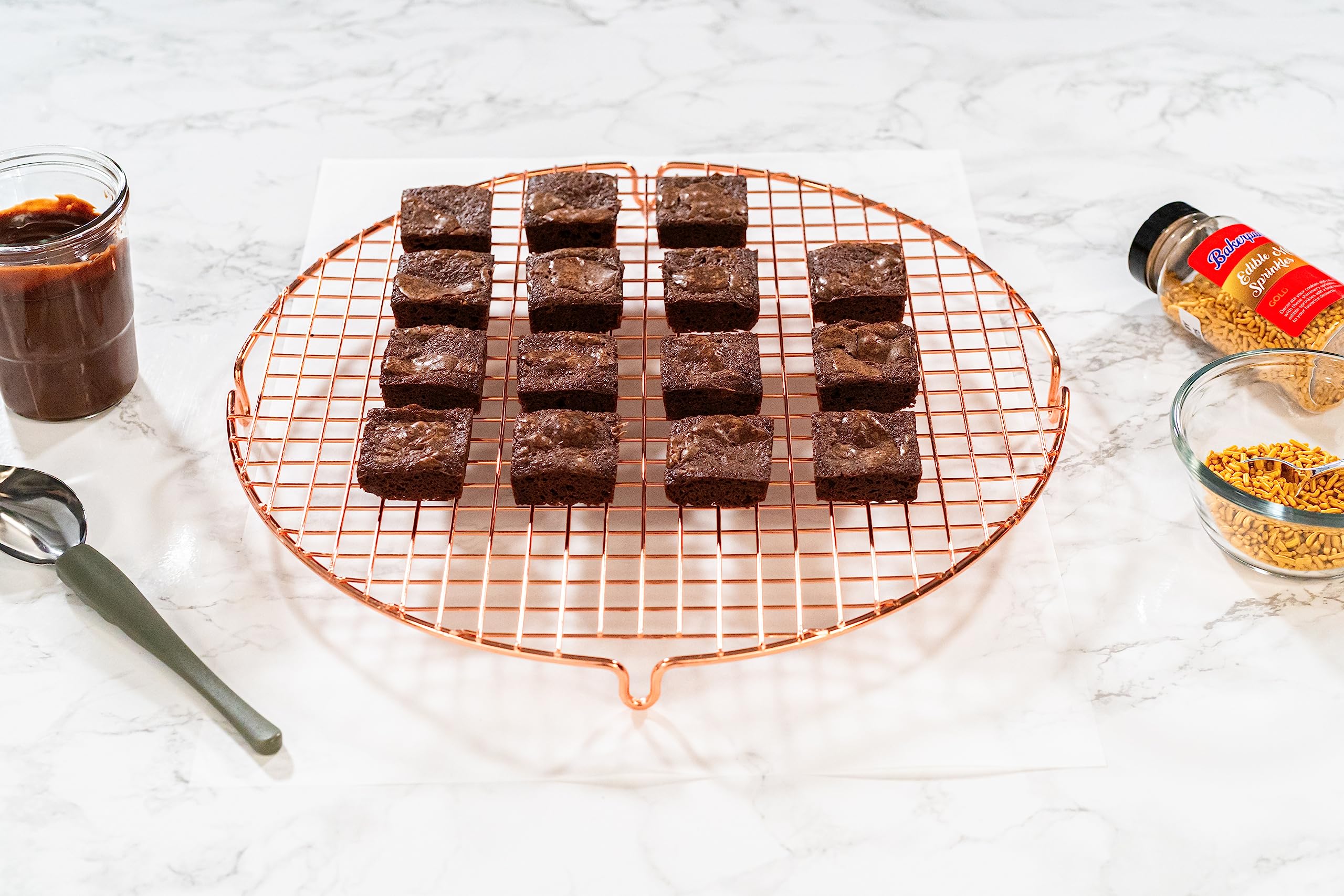 Bakerpan Silicone Brownie Mold For Baking, Individual Bite Size 1.5 Inch Brownie Squares, Silicone Brownie Pan With Dividers, 15