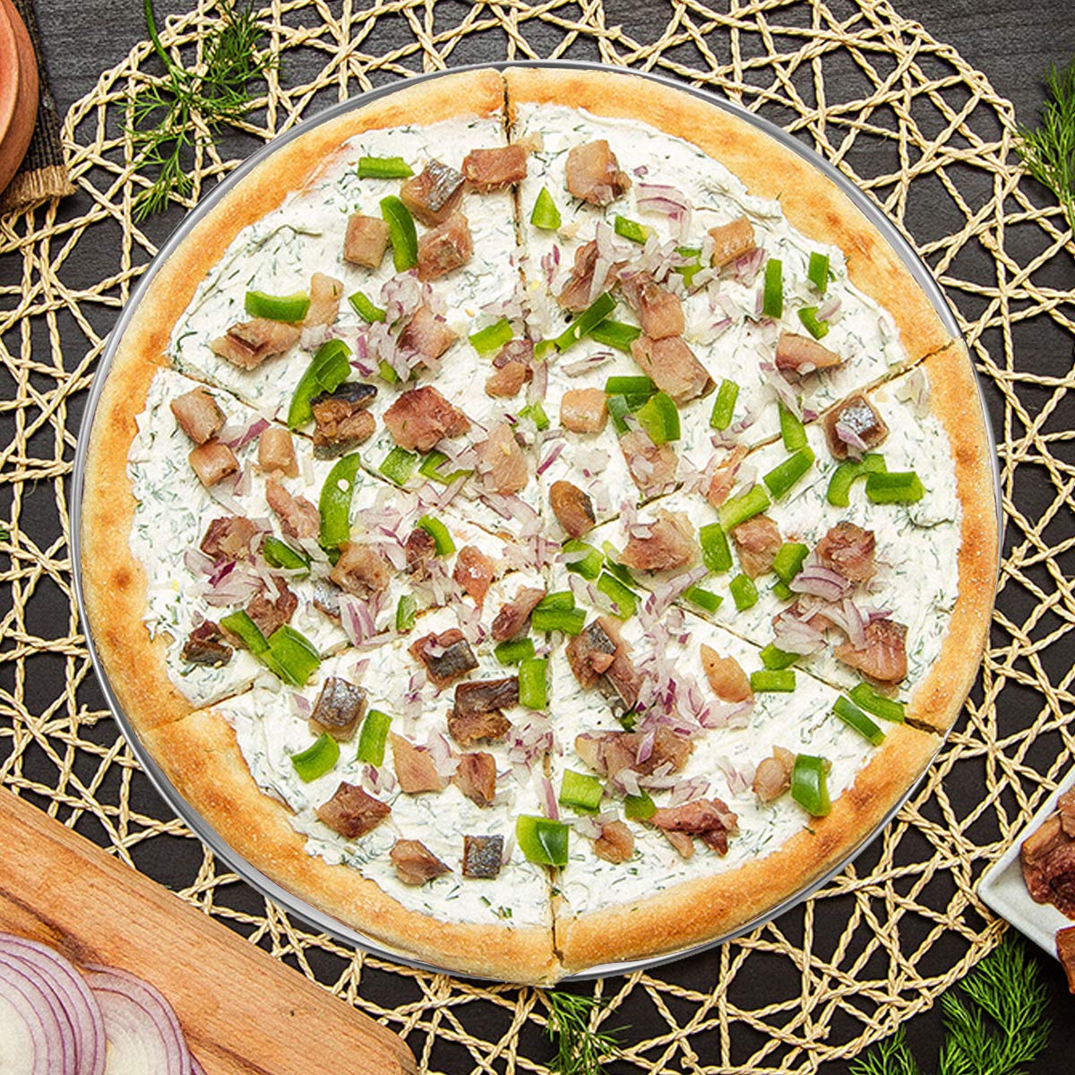 Deedro Stainless Steel Pizza Pan 13 Inch Round Pizza Tray Pizza Baking Sheet, Healthy Pizza Baking Pan Pizza Serving Tray Crispe