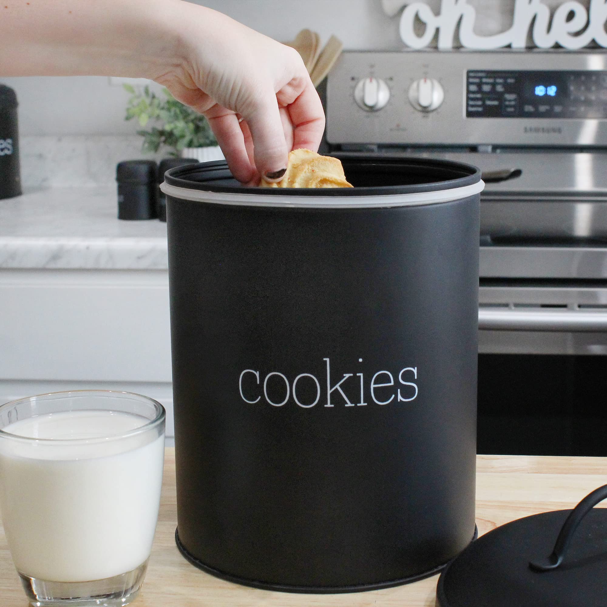 Auldhome Black Enamelware Cookie Jar, Large Modern Farmhouse Treats Canister