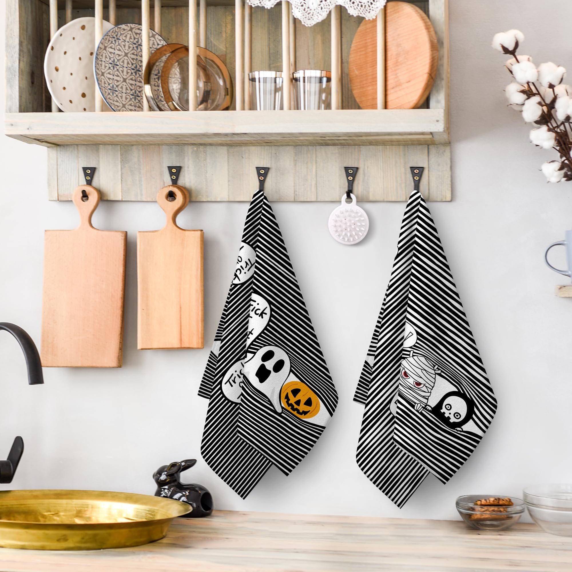 Cukemip Halloween Kitchen Dish Towels Set Of 2,Halloween Kitchen Decor, Funny Halloween Hand Towels, Soft Absorbent Spooky Tea T