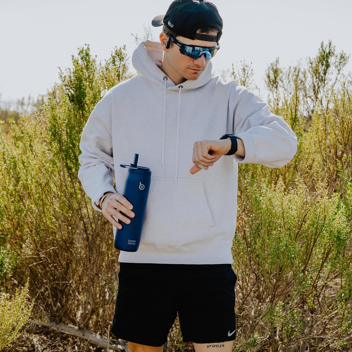 BOTTLE BOTTLE Stainless Steel Water Bottle with Straw and Lid 32oz Vacuum Insulated Water Bottle Stay Cold for 24 Hrs  Hot for 12 Hrs  Leak-Proof Wide Mouth Water Bottles for School indigo blue