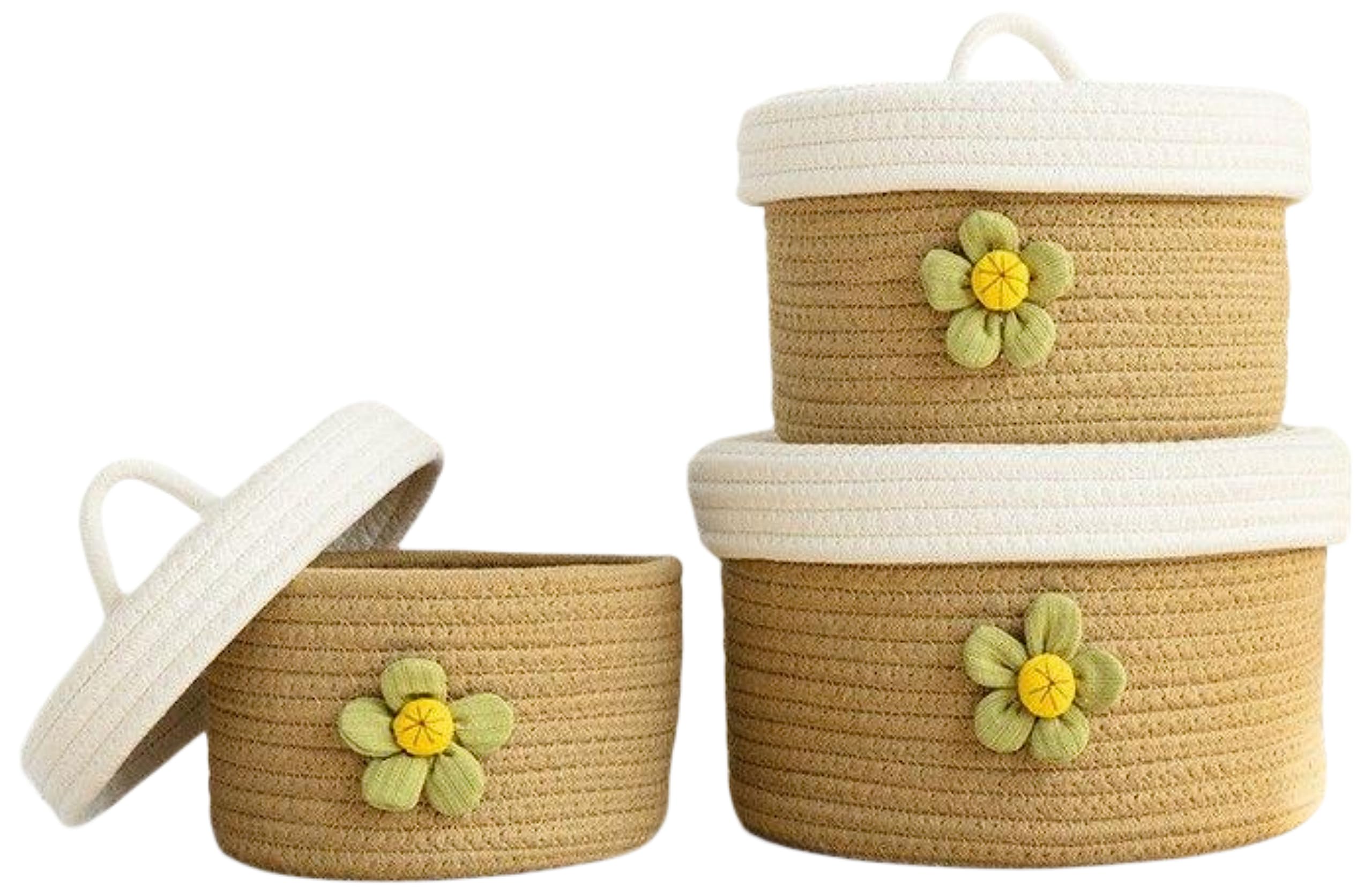 A Set Of Three Large Covered Storage Baskets, Handmade Woven Fresh Style Desktop Decoration, Organizing Household Miscellaneous