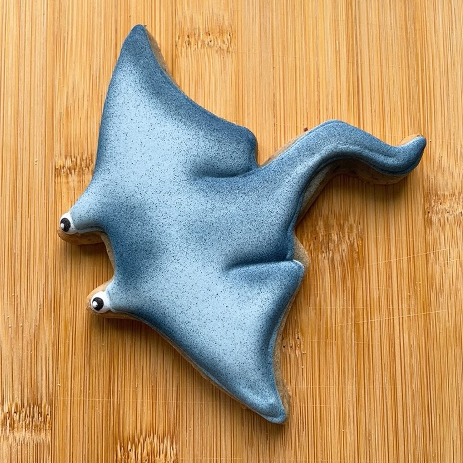 Liliao Manta Cookie Cutter - 4.5 X 4.5 Inches - Stainless Steel