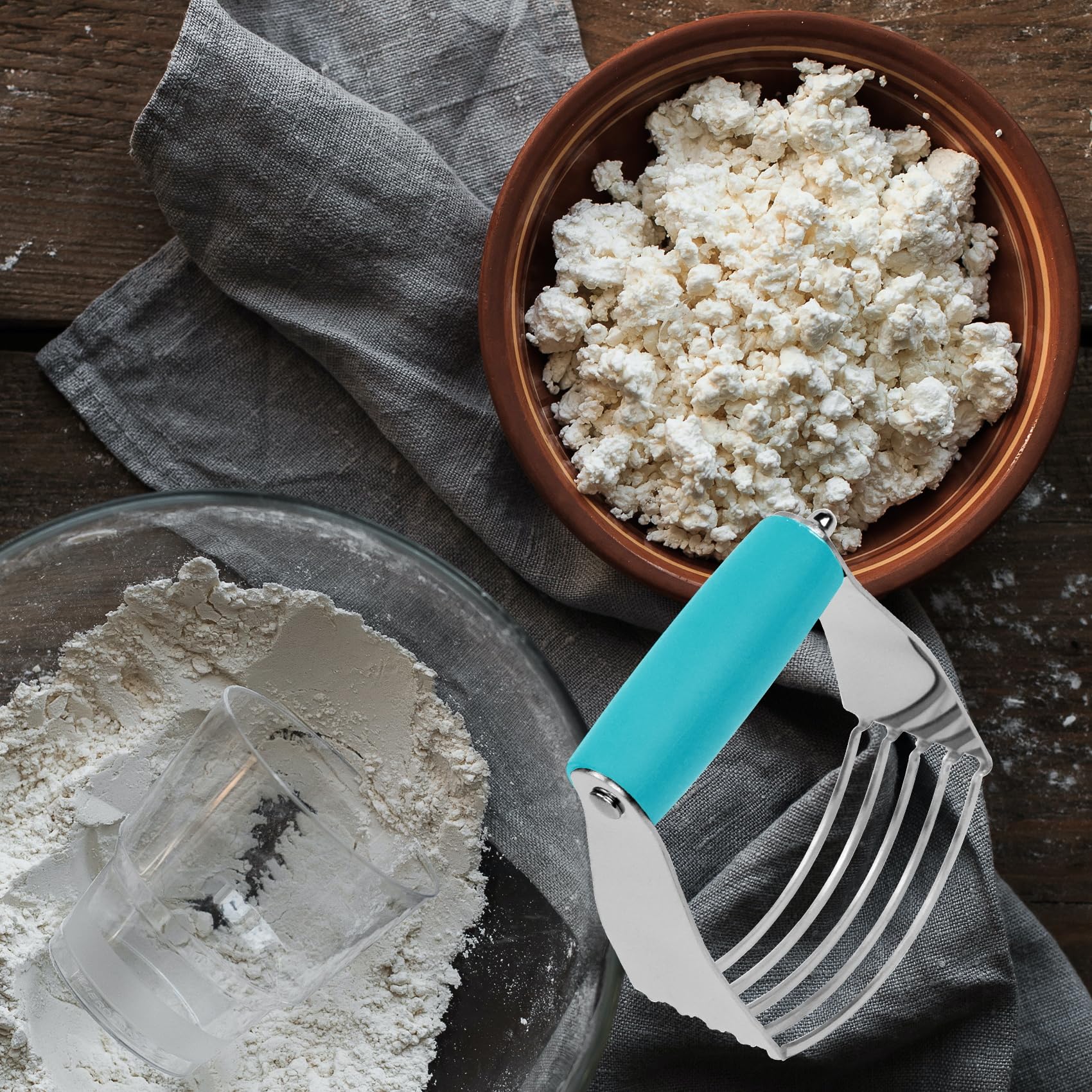 Dough Blender Heavy Duty Pastry Cutter Stainless Steel Butter Cutter Professional Baking Tool For Mixing Flour Butter (Blue)