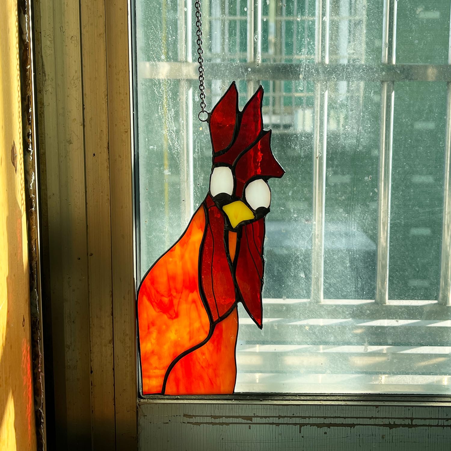 Peeping Rooster Stained Glass Window Hanging, Chicken Gifts for Women Mom Grandma Wife, Chicken Kitchen Decor, Funny Window Corn
