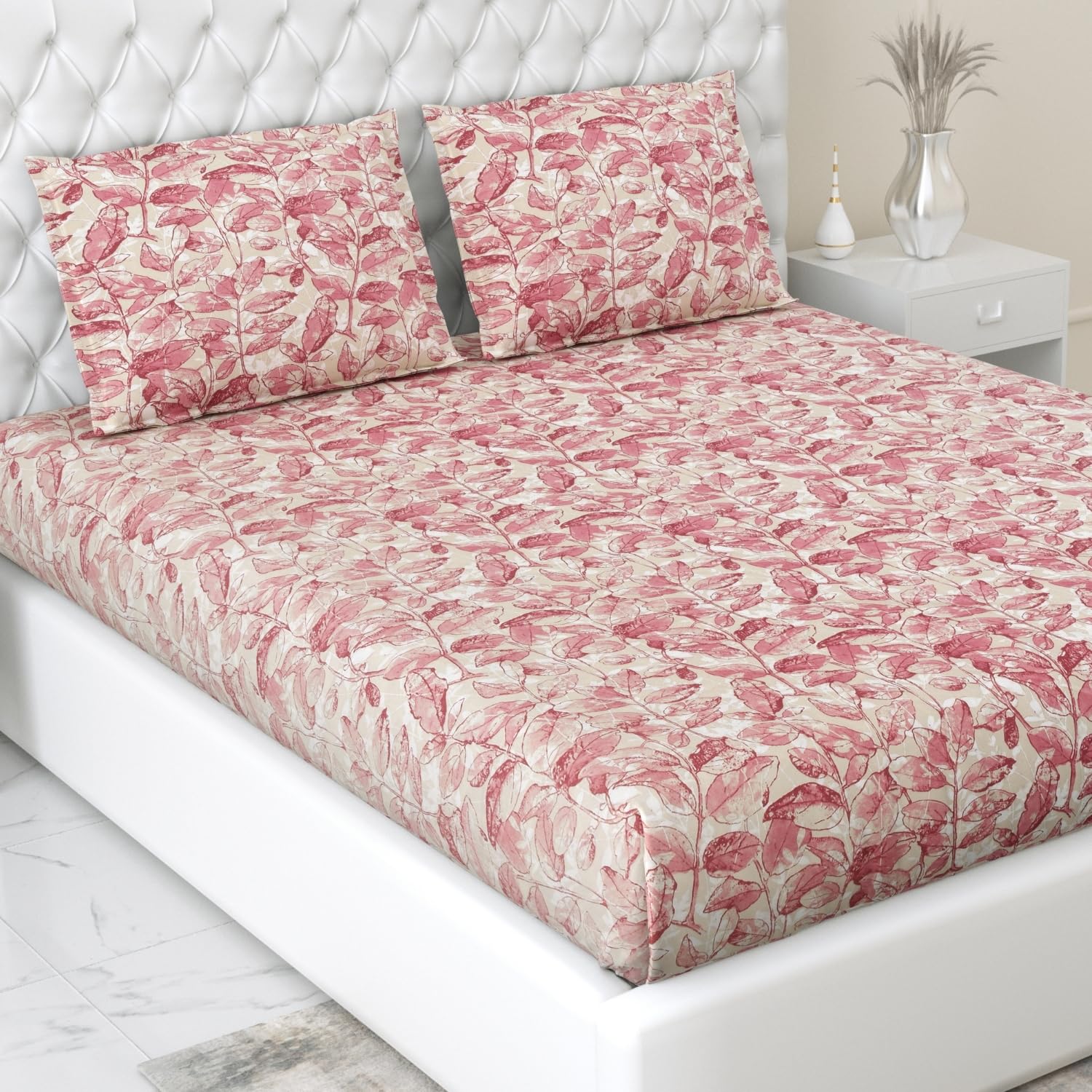 Haus & Kinder Bedsheet for Double Bed, Elastic Fitted Queen Size | 186 TC 1 Fitted Elastic Bed Sheet for Double Size Bed and 2 P
