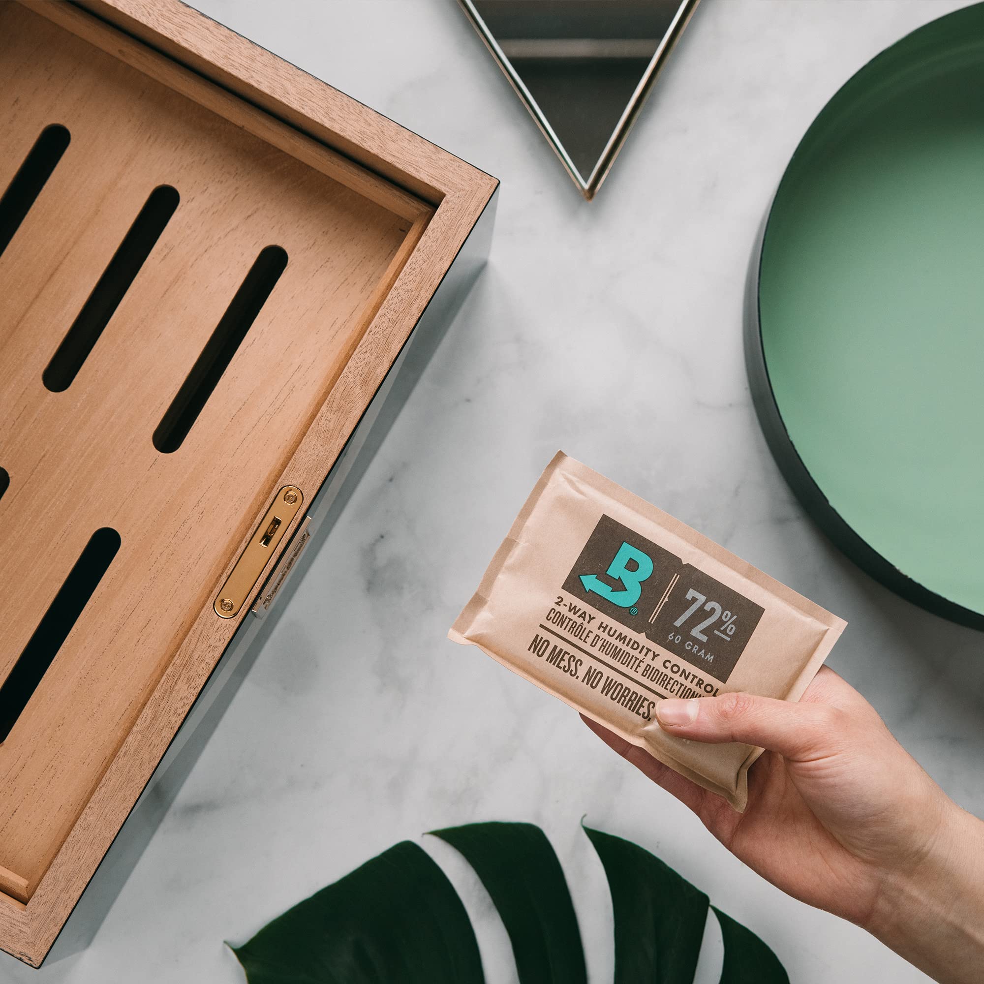 Boveda 72% Two-Way Humidity Control Packs For Wood Humidifier Boxes - Size 60 - 20 Pack - Moisture Absorbers - Humidifier Packs