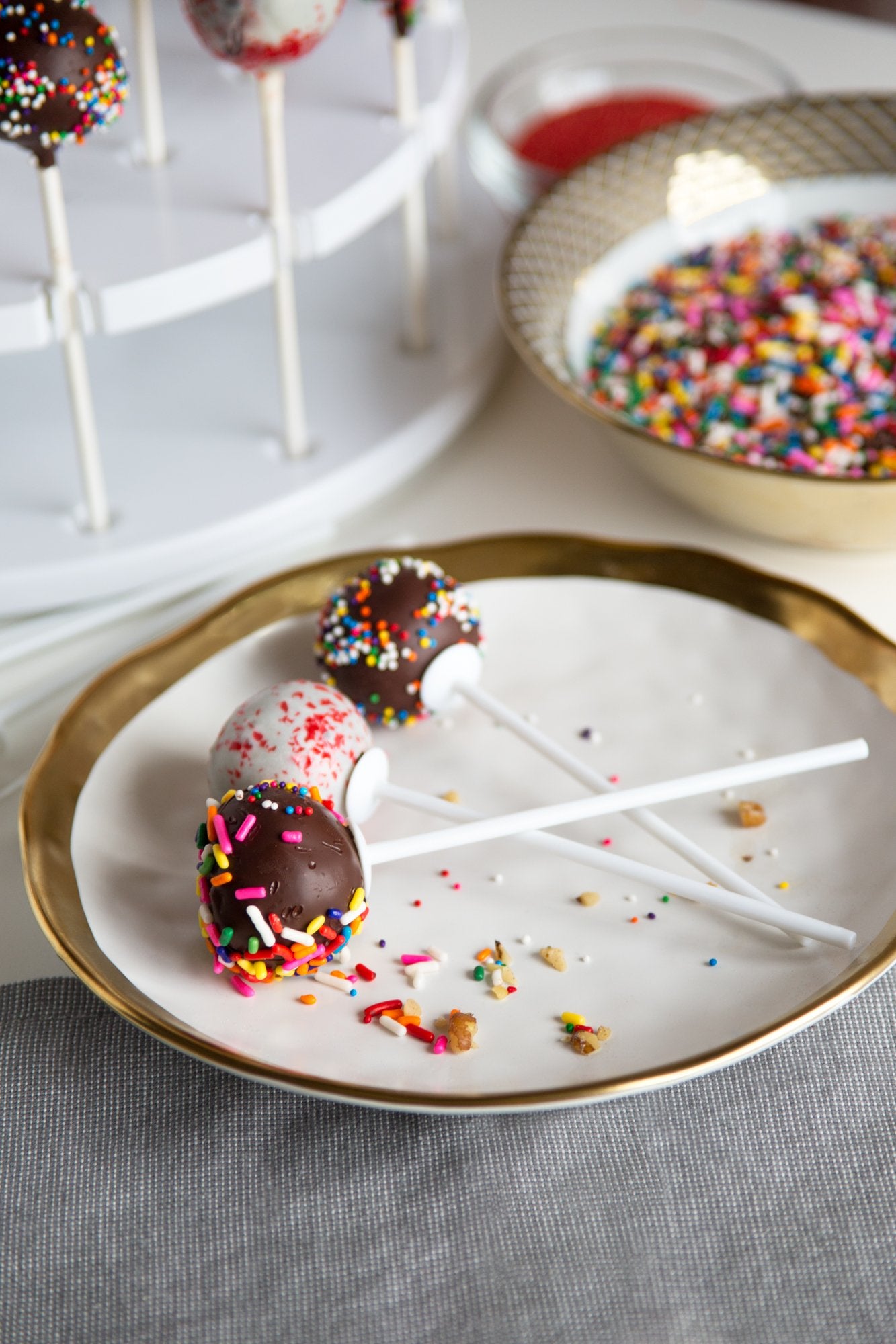 Bakelicious Cake Pop Plastic Sticks, Set Of 12, White