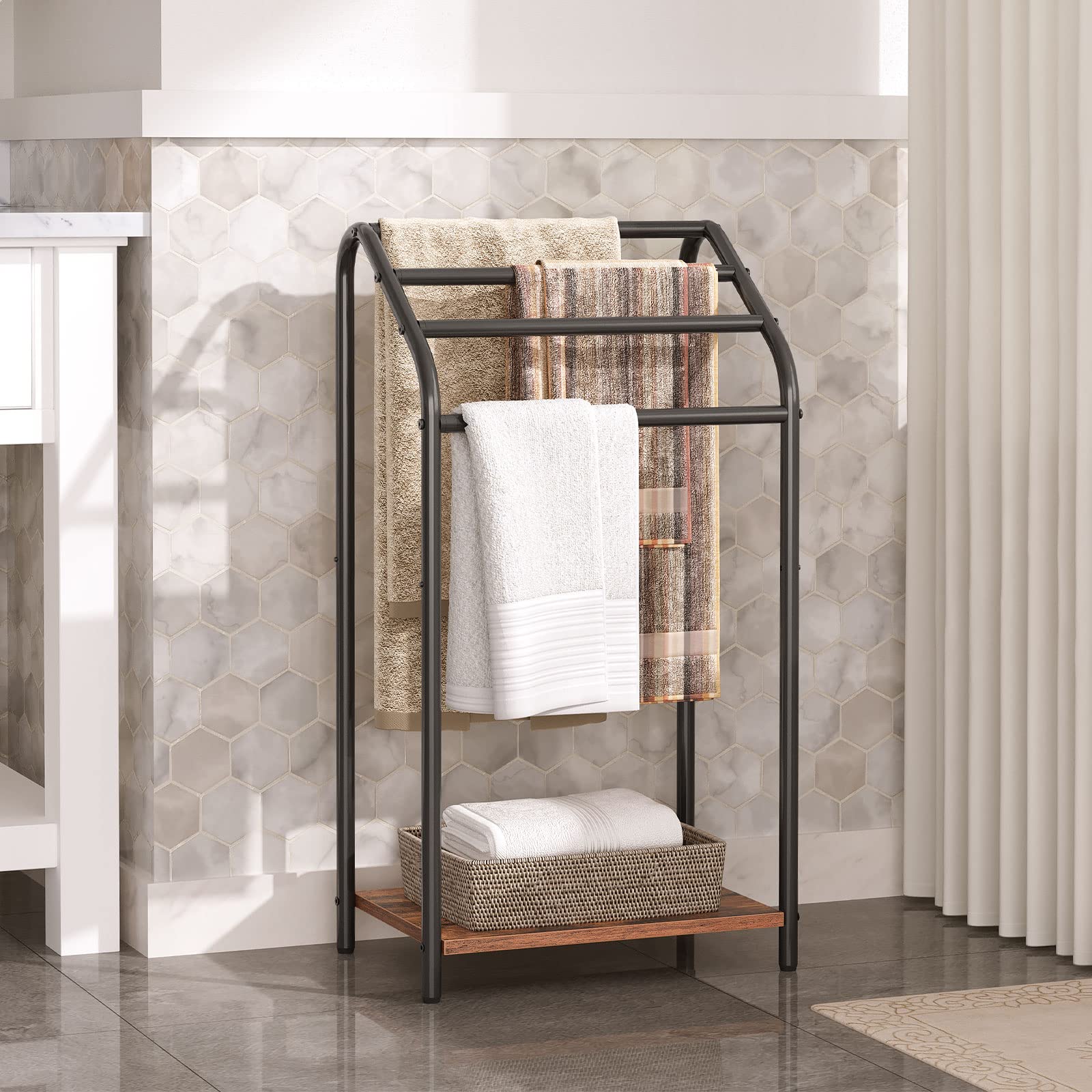 Hoobro Freestanding Towel Rack, 4 Tier Blanket Rack Stand, 16.3''L X 11.2''W X 31.3''H, Blanket Ladder Holder, Quilt Rack, Dryin