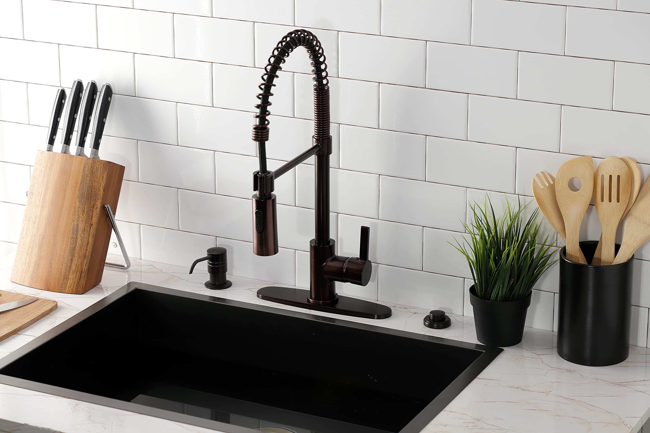 Gourmetier LS8775CTL Continental Single-Handle Pre-Rinse Kitchen Faucet  Oil Rubbed Bronze