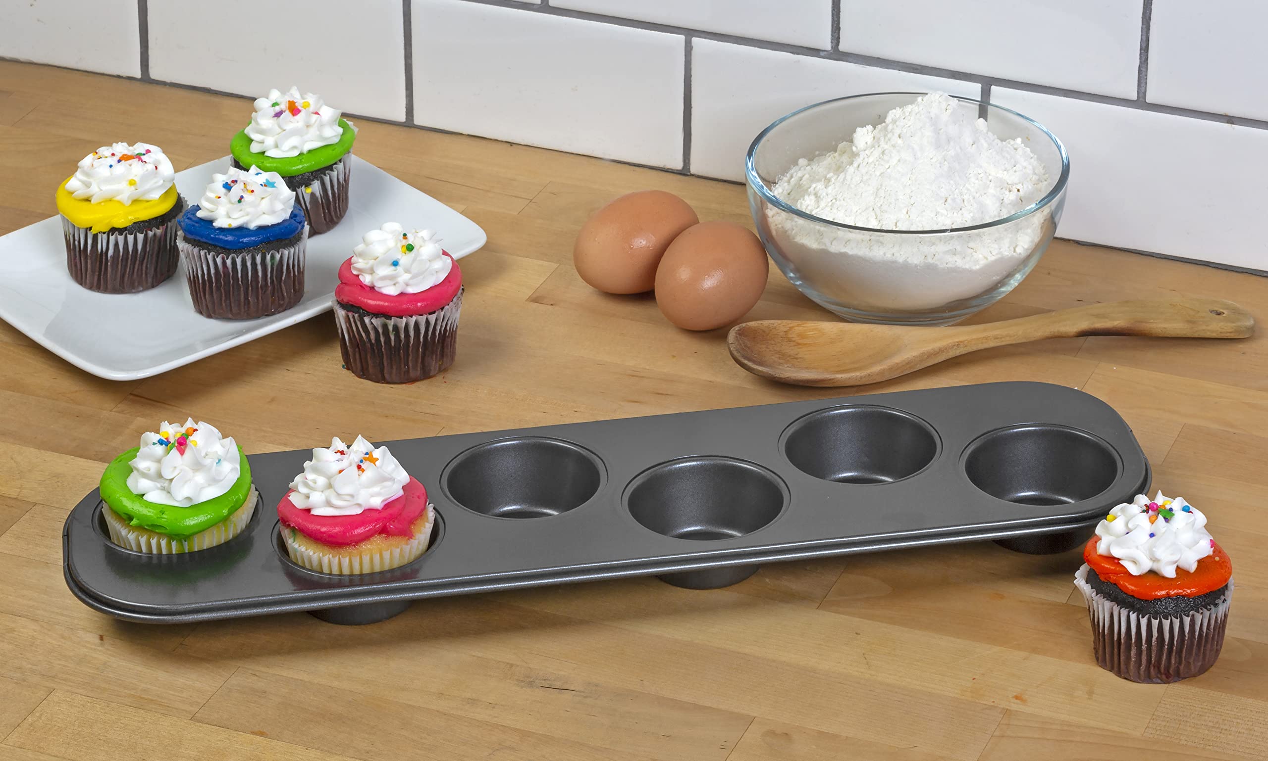 Cupcake Squeeze-In Pan