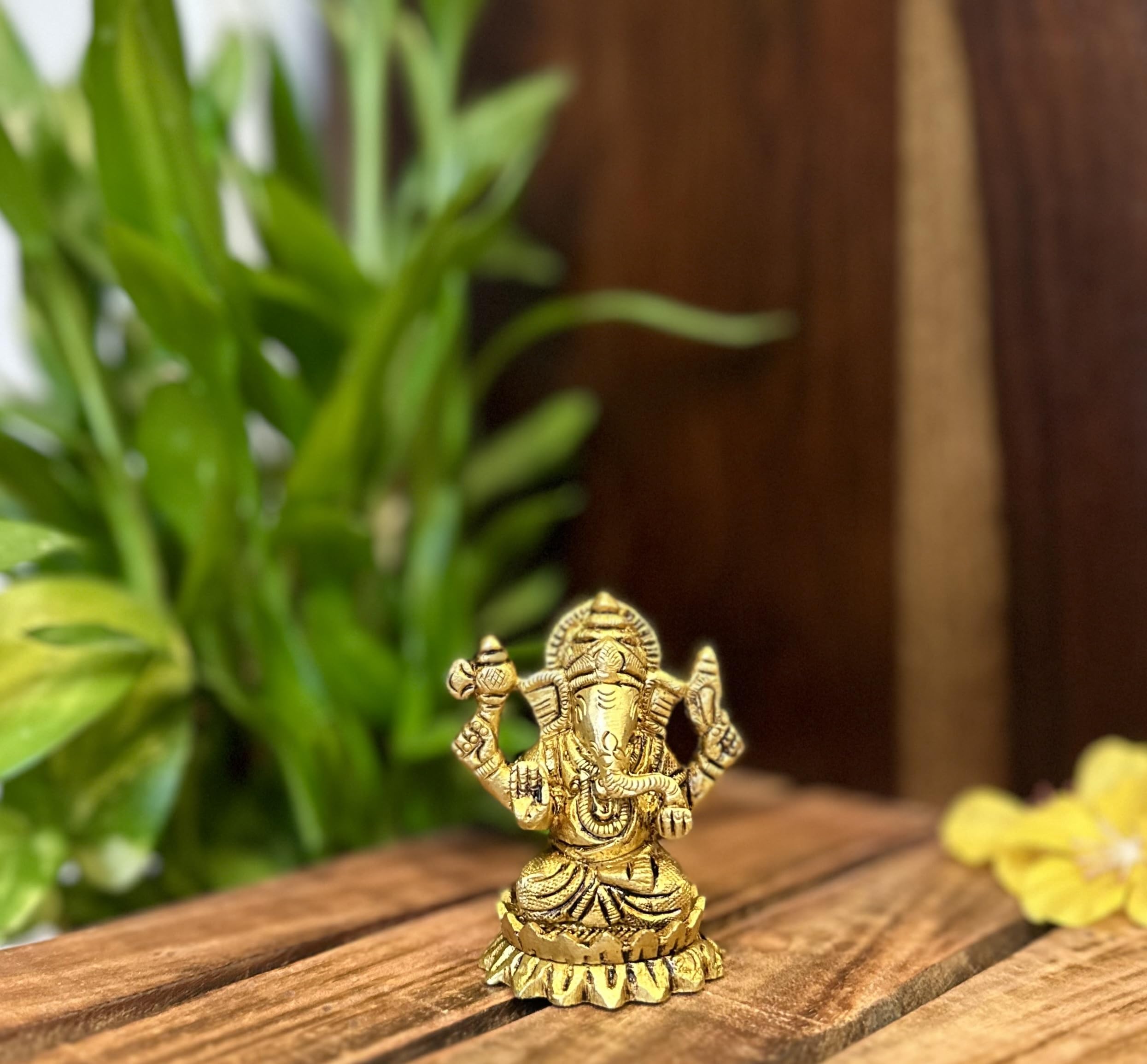 Laya 100% Pure Brass Laxmi Ganesh Idol | Small Lakshmi Ganesha Brass Idol For Home Decor, Pooja, Gifting & Car Dashboard | Laxmi