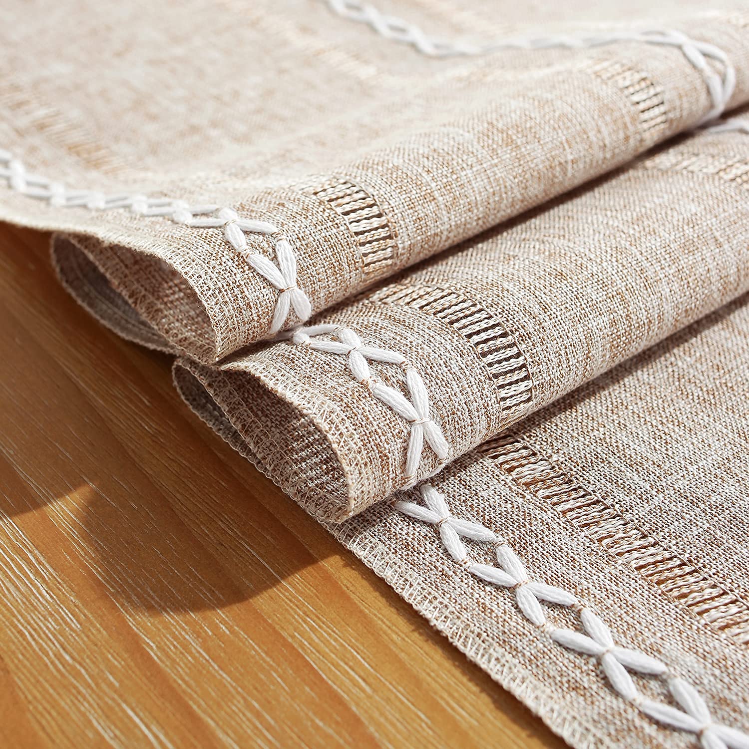 Chassic Fall Rustic Farmhouse Style Linen Table Runner, Boho Handmade Tassel Table Runners 90 Inches Long For Holiday Party, Tha