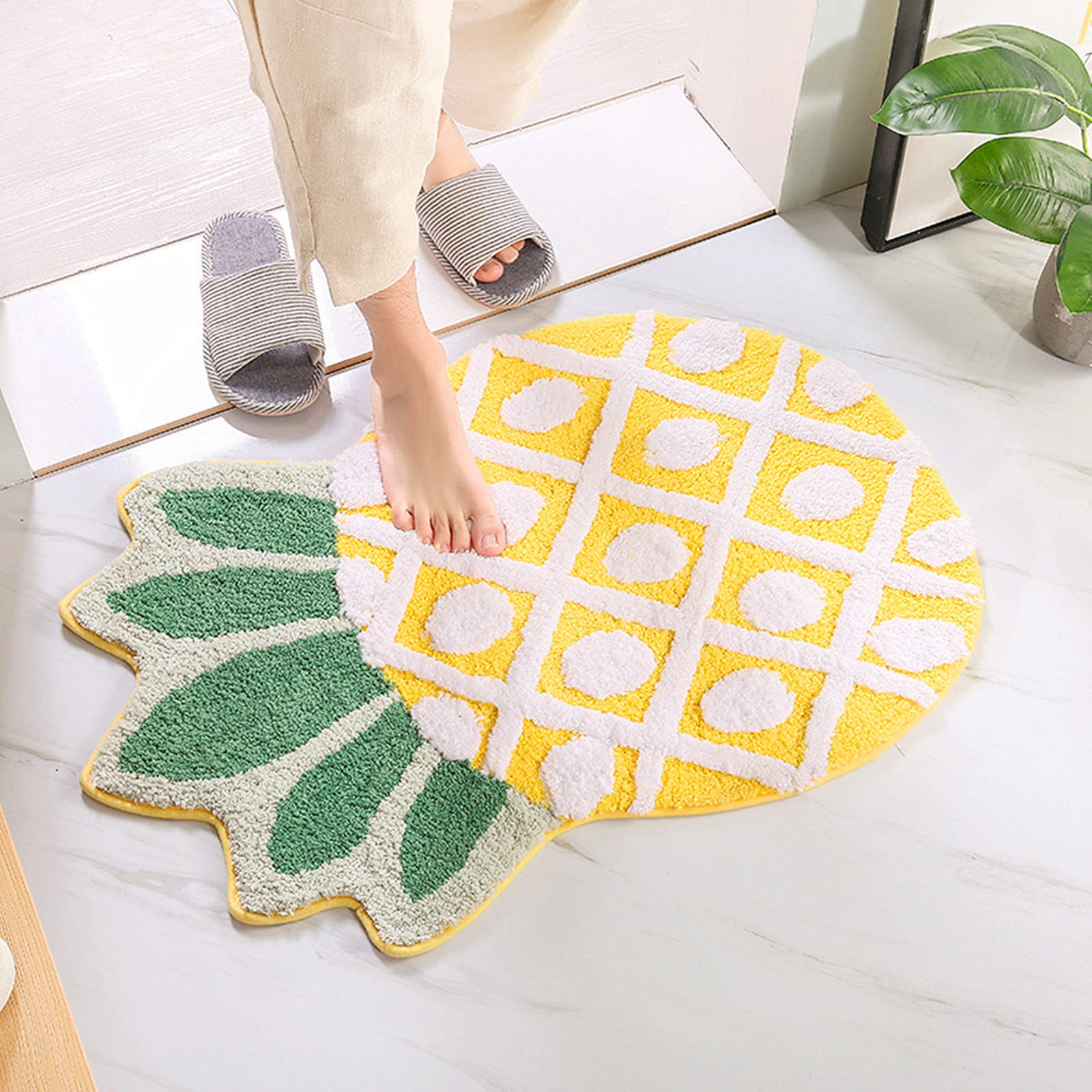 Ukeler Bath Rug For Kids Non Slip Absorbent Bathroom Rugs Decorative Kitchen Mat Cartoon Pineapple Area Rugs For Kids Playroom N