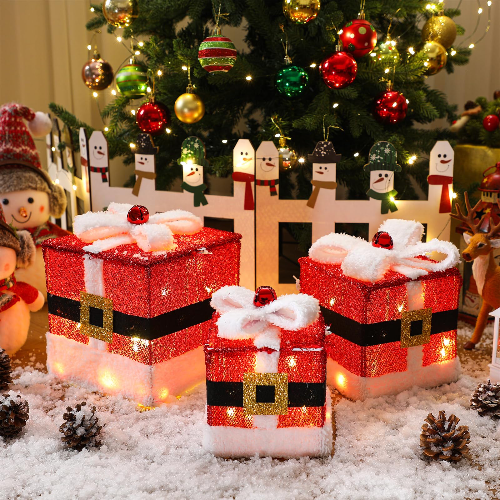 Geelin Set of 3 Christmas Lighted Gift Boxes with Santa Claus Belt in 3 Sizes 60 LED Light up Boxes Under Tree Present Box Decor