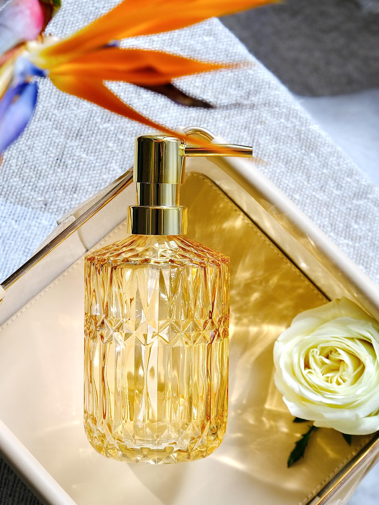 Lamarriti Clear Glass Soap Dispenser With Rust Proof Pump, Refillable Liquid Hand Gold Lotion Dispenser For Kitchen, Bathroom Co