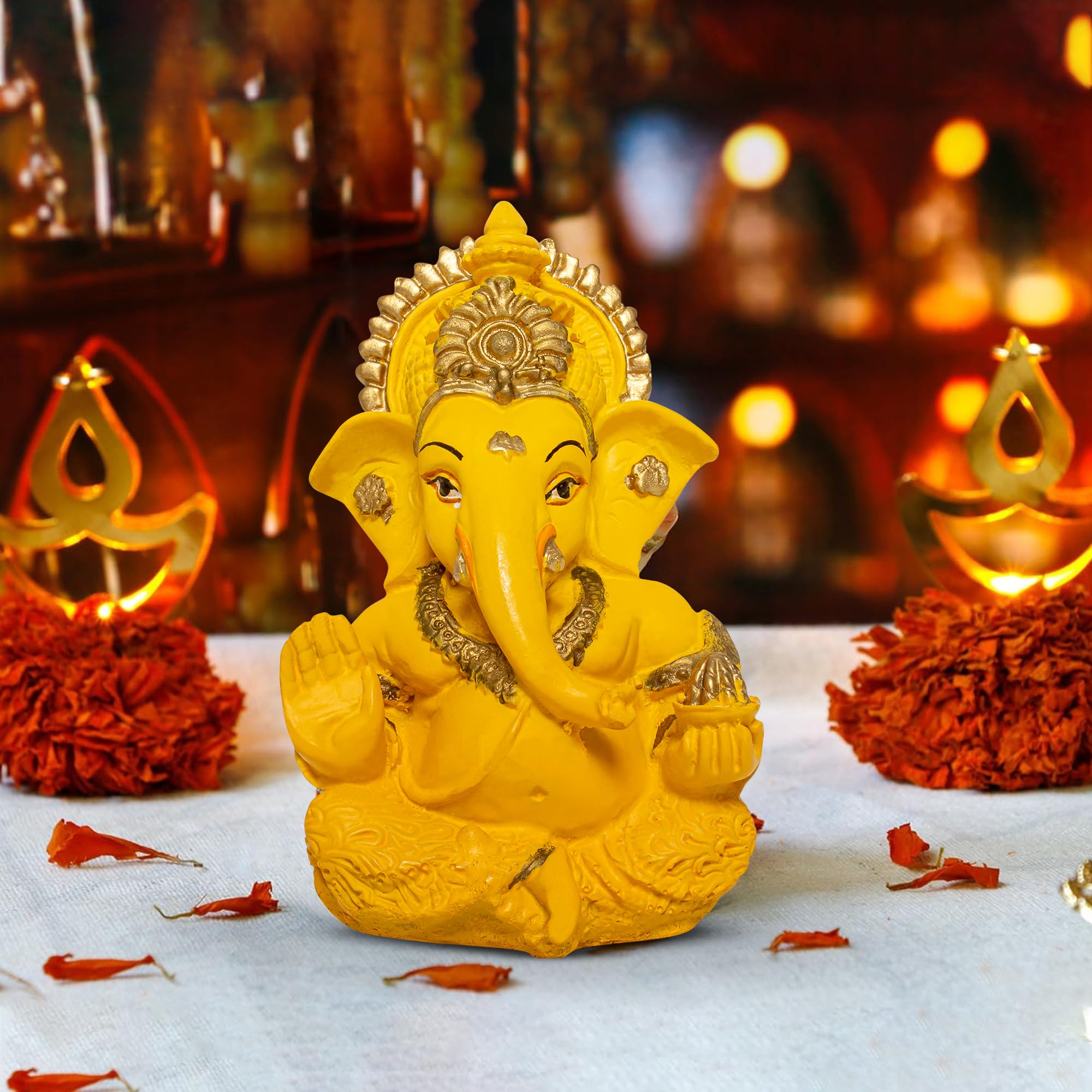 Homfil Ganesh Idol Car Dashboard Ganpati Idol Home Decor Resin Material Home Gift Office Desk Puja Room Ganpati Murti Car Dashbo