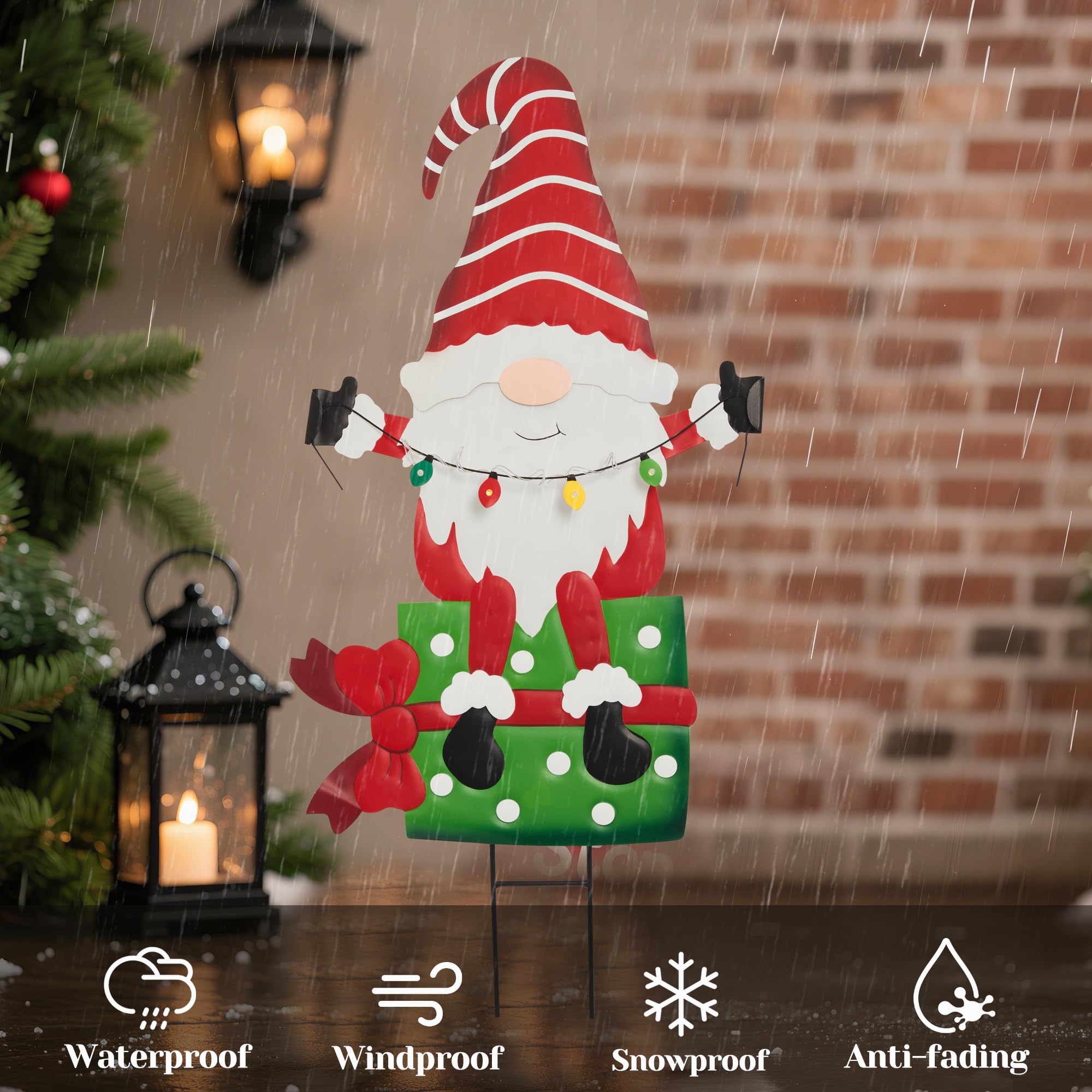 Solar LED Santa Claus Garden Metal Stake, Santa Climbing Outdoor of Chimney with Gifts Design, Waterproof Outdoor Christmas Deco