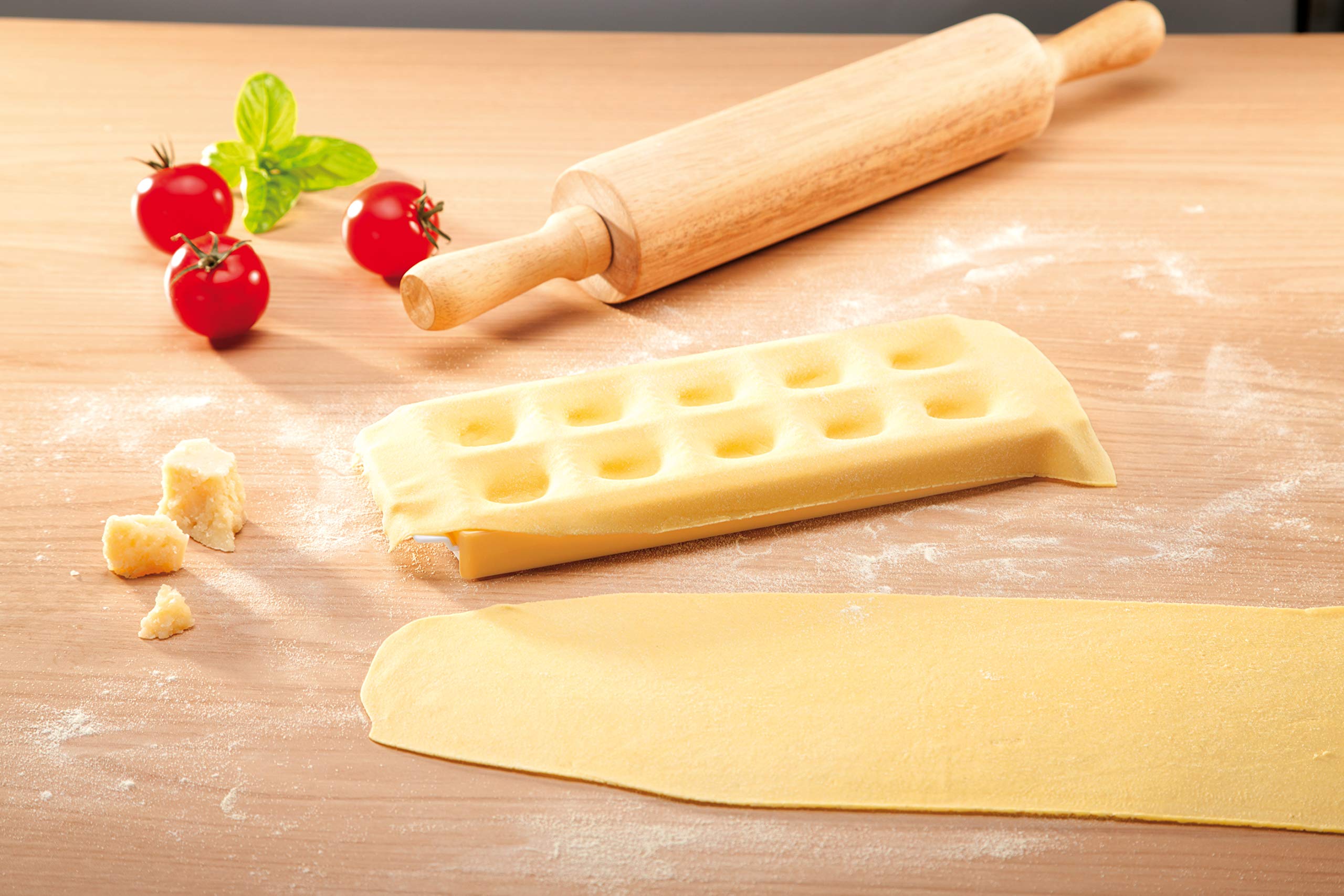Tescoma 630875.00 Ravioli Maker Mold For 10 Round Ravioli, Ravioli Cutter, Ravioli Press, Ravioli Stamp