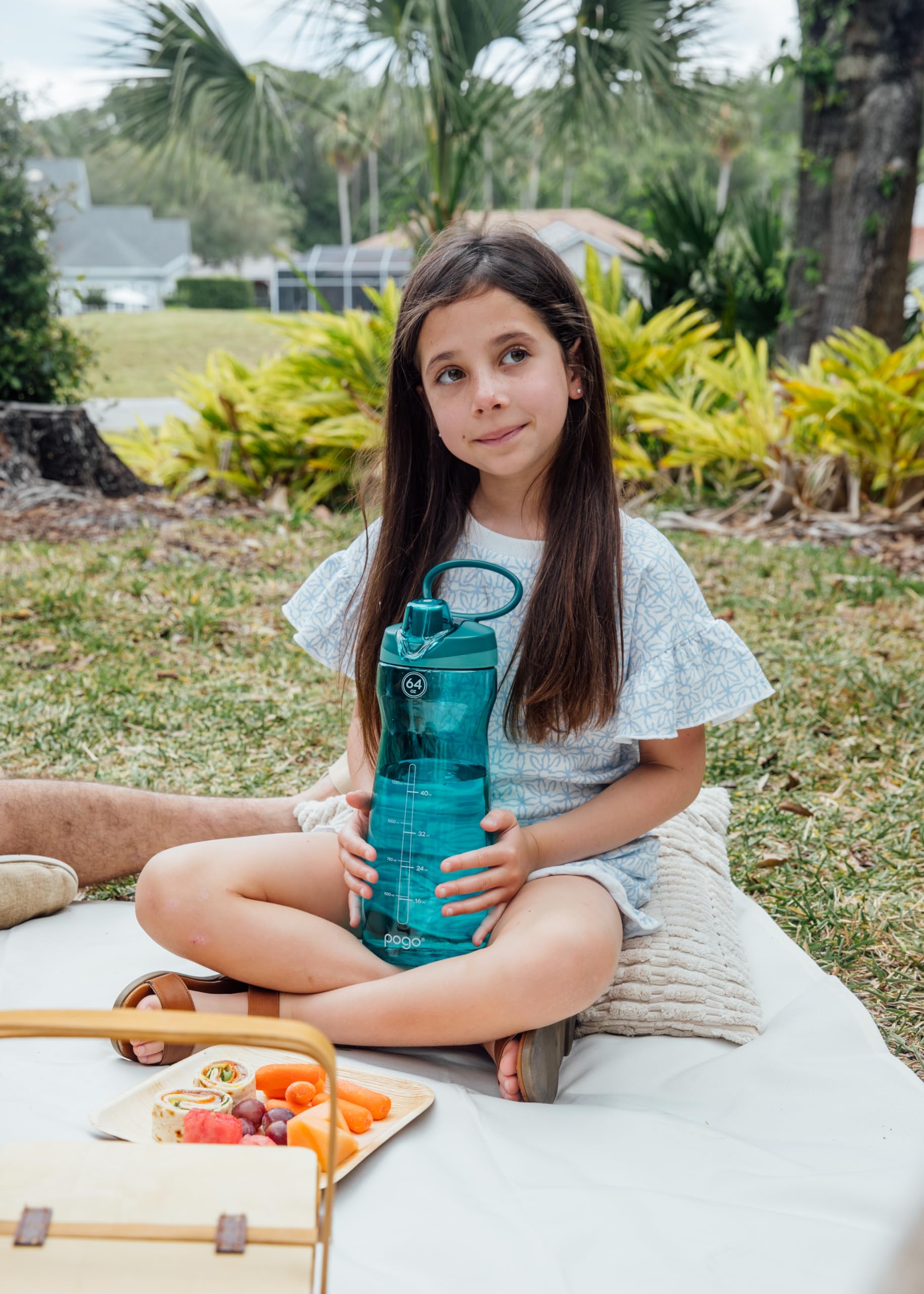 Pogo 64oz Plastic Water Bottle, Teal, Leak-Proof Chug Lid, BPA Free, Dishwasher Safe, Perfect for Travel and Gym