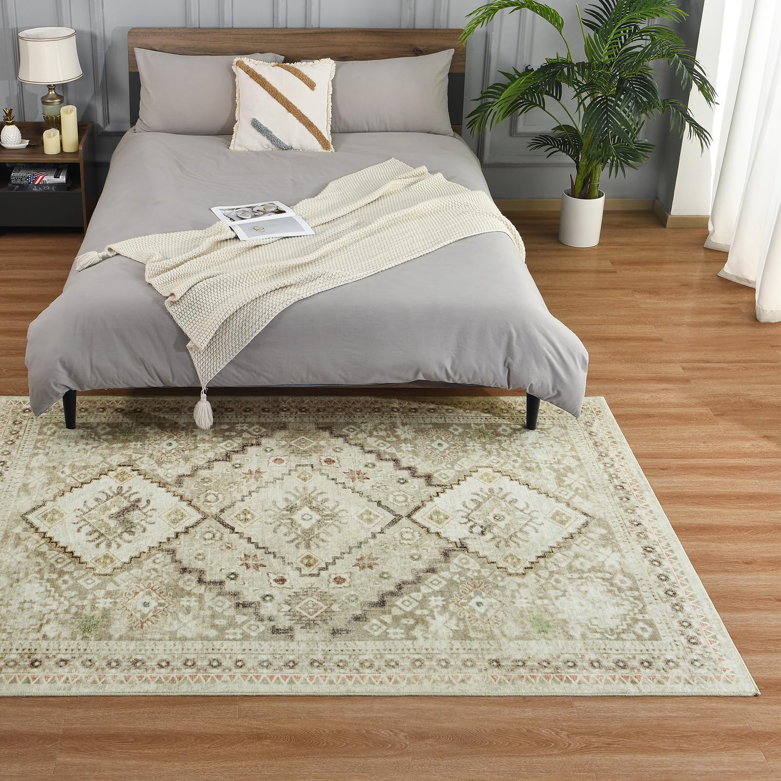 Washable Rug 4x6 Area Rug Beige Vintage Floral Print Nonslip Thin Foldable Carpet for Living Room Bedroom Kitchen and Bathroom T