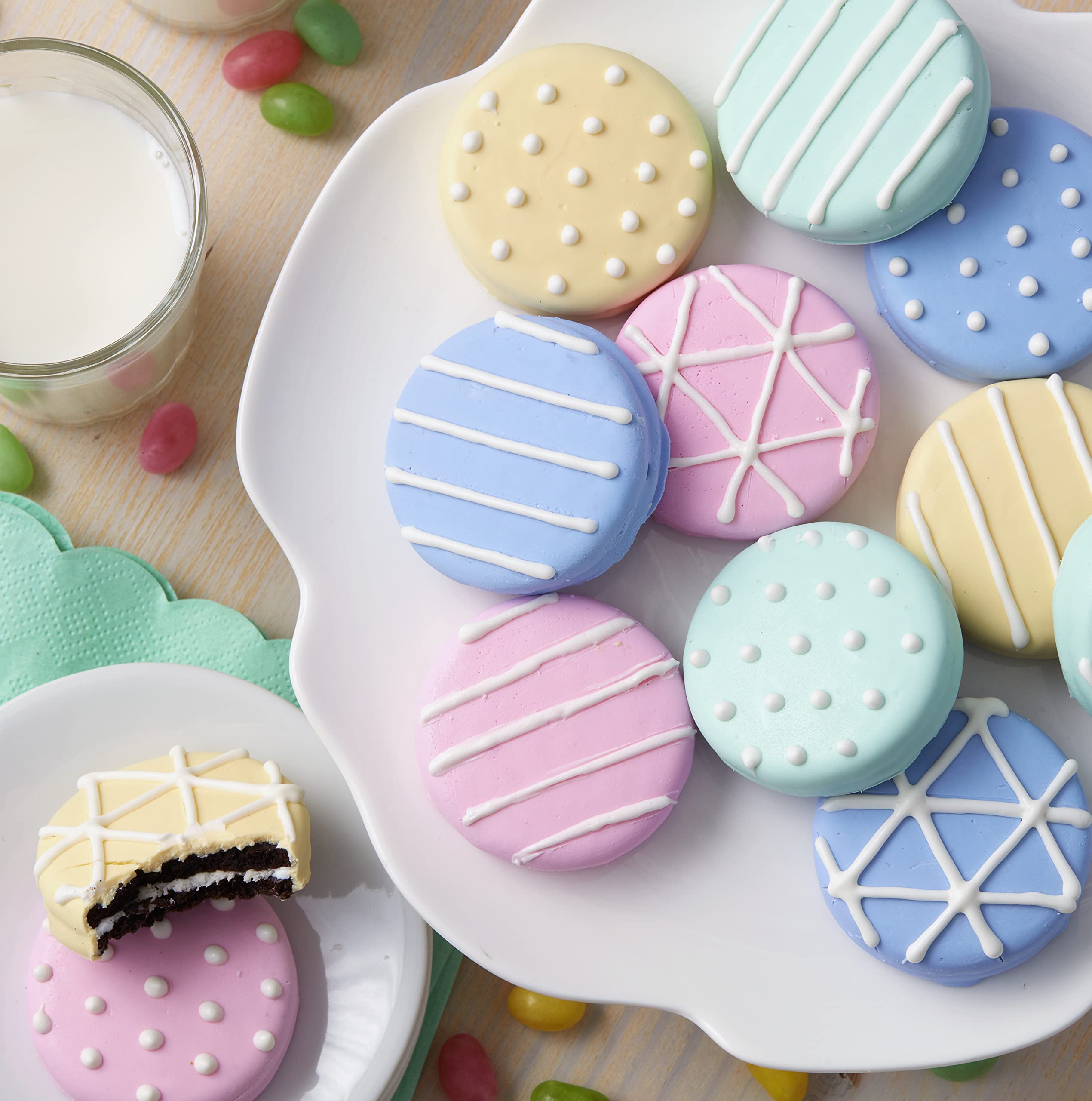 Wilton Ez Thin Dipping Aid For Candy Melts Candy, 6 Oz.