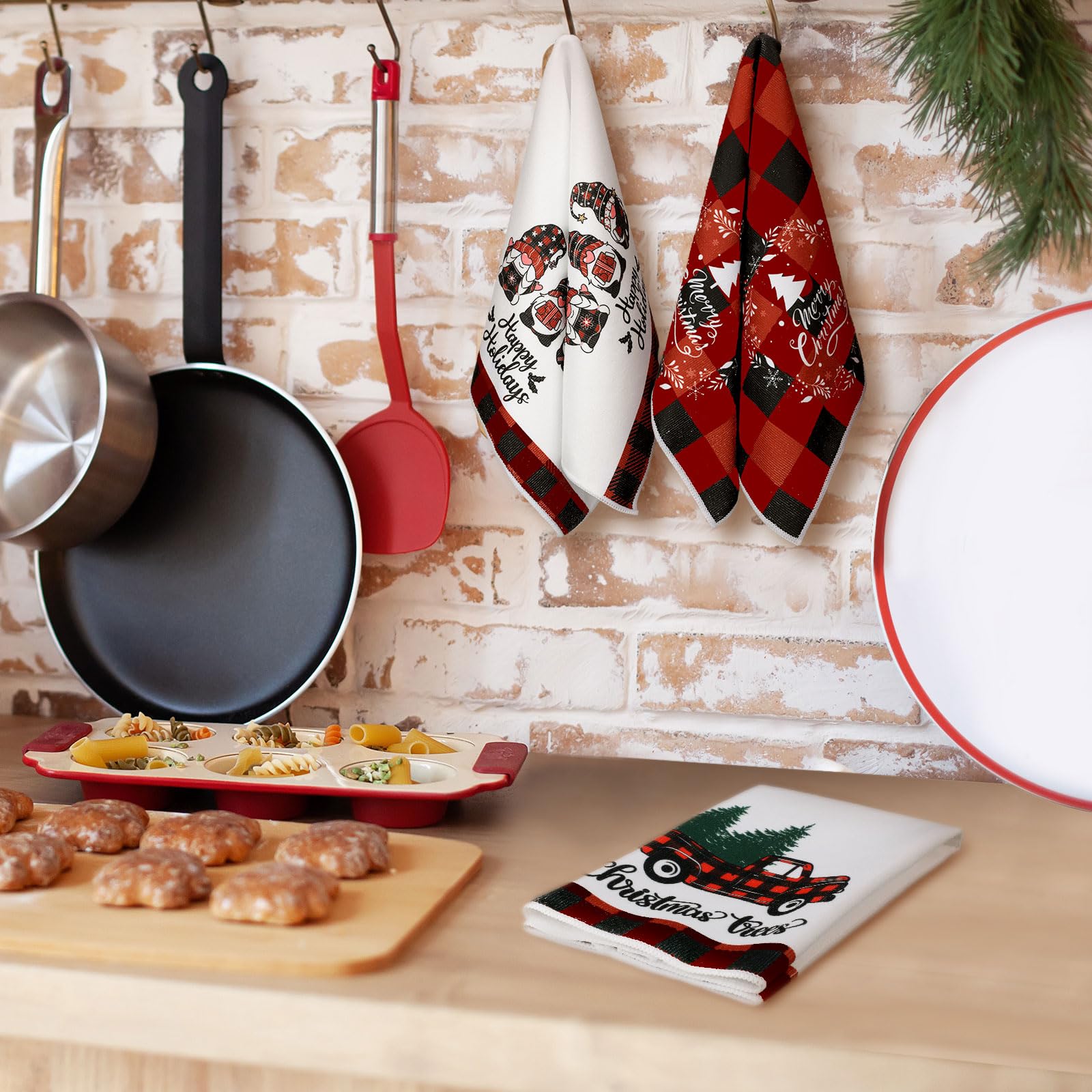 Sratte 6 Pcs Christmas Kitchen Towels Red Black Buffalo Plaid Tea Dishtowels Absorbent Winter Gnome Truck Snowman Bathroom Hand