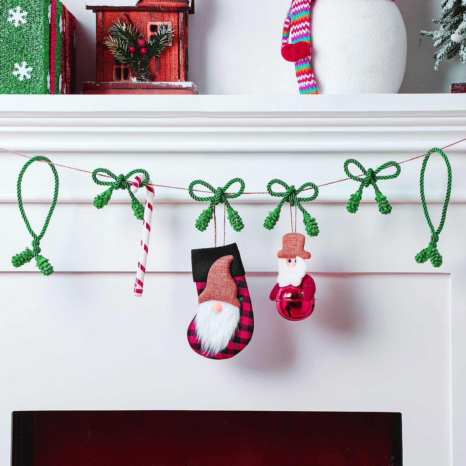 Shappy 24 Pieces Christmas Garland Ties for Banister Christmas Decorative Reusable Flexible Twist Ties for Garland Staircase Hom