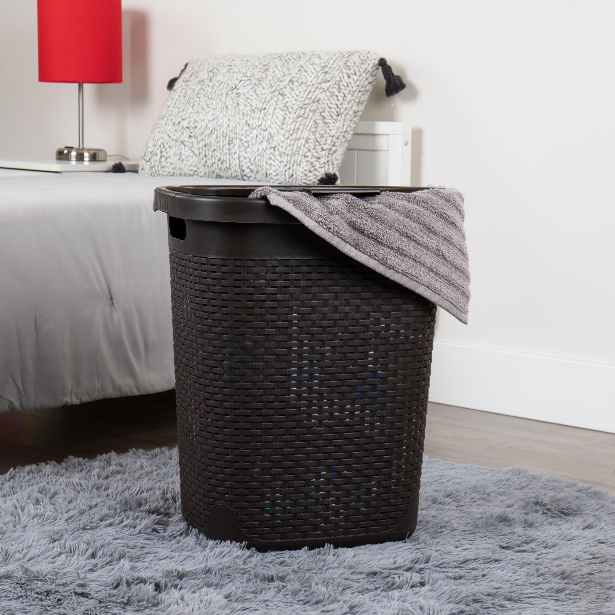 Mind Reader 50L Slim Laundry Hamper, Clothes Basket, Lid, Wicker Design, Plastic, 17.65''L X 13.75''W X 21''H, Brown