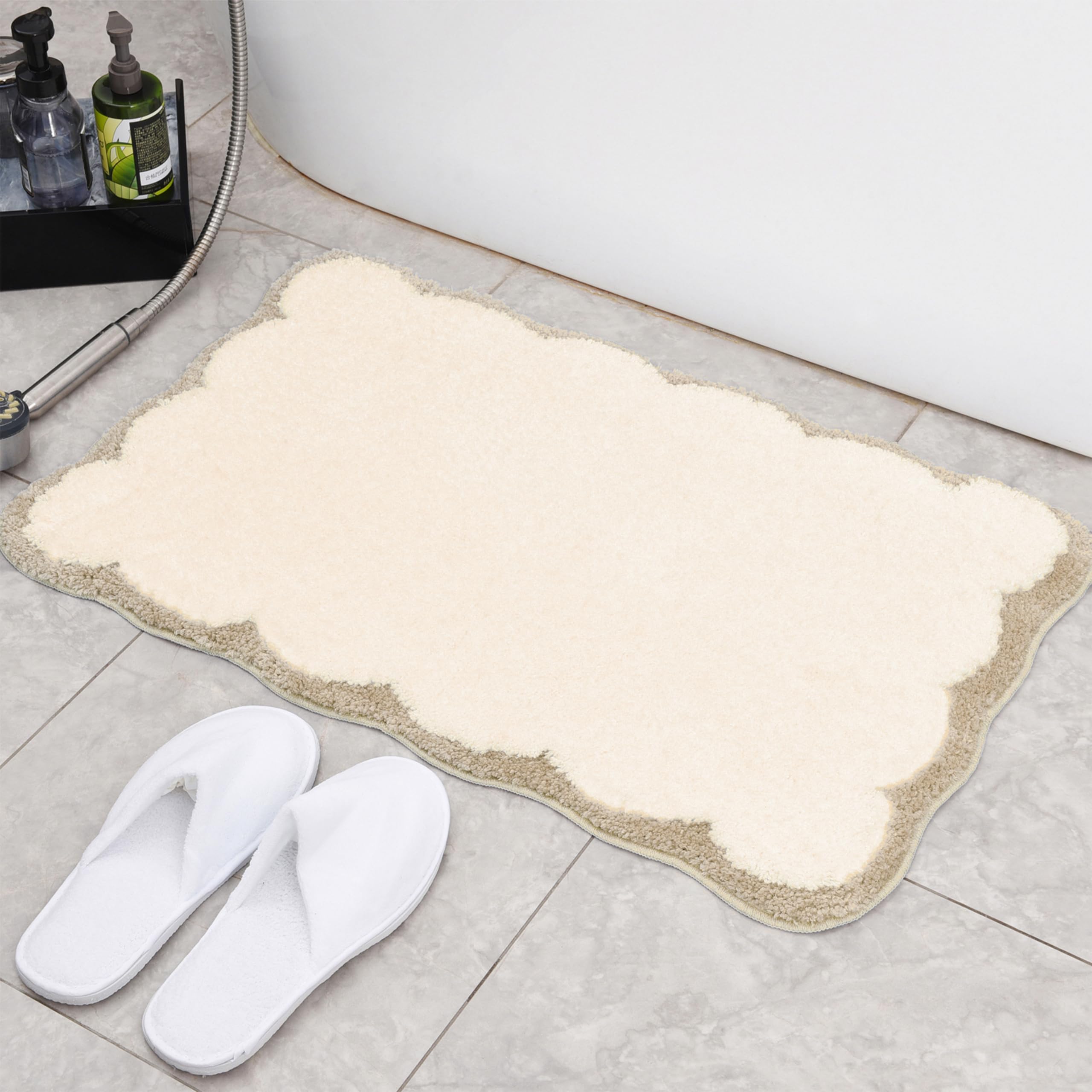 Ohocut Luxury Microfiber Bathroom Rugs, Beige Sand Scalloped Bath Rug Boho Farmhouse Cute Aesthetic Preppy Bath Mat For Bathroom