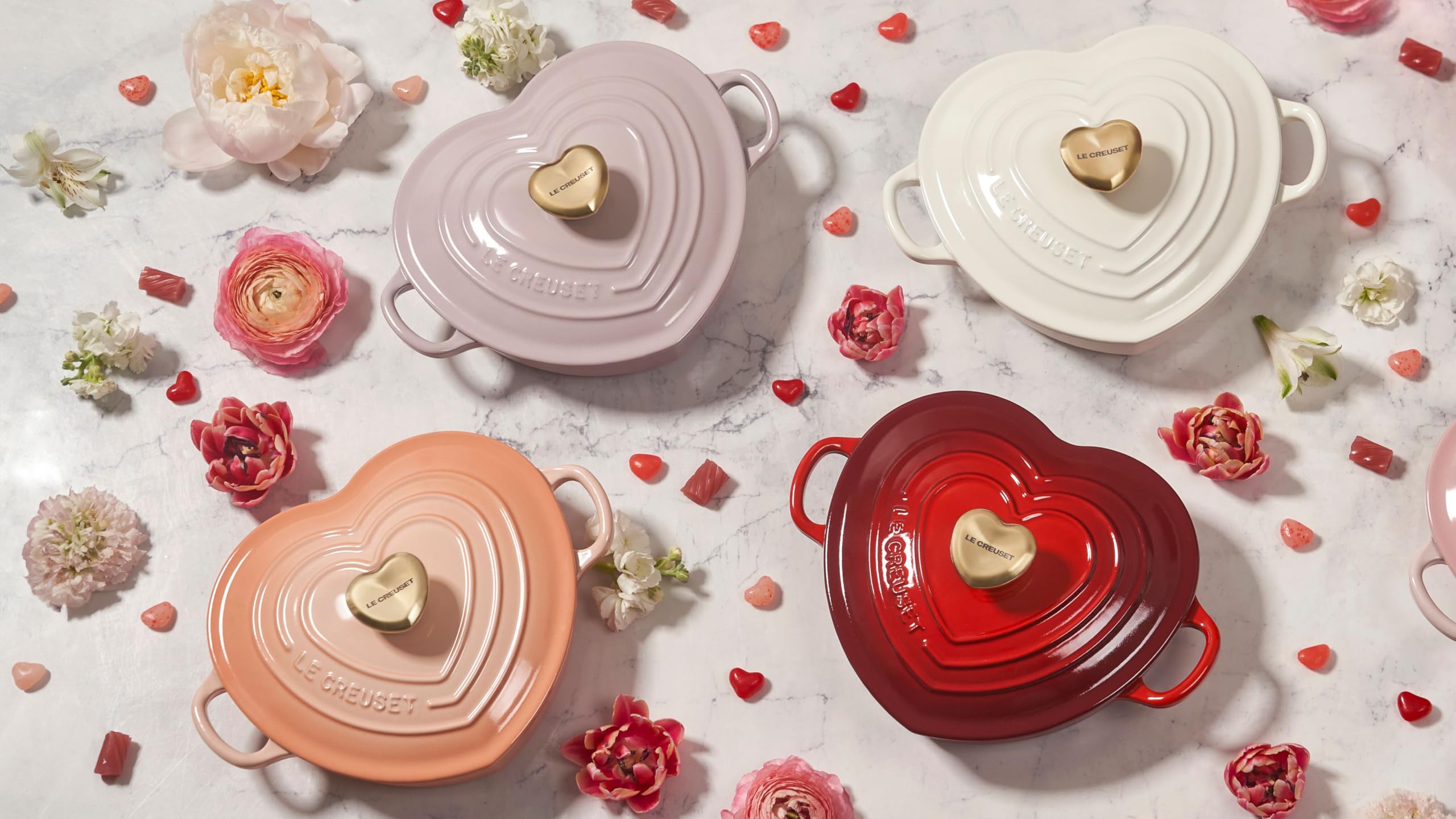 Le Creuset Figural Heart Knob, Large, 45Mm, Light Gold