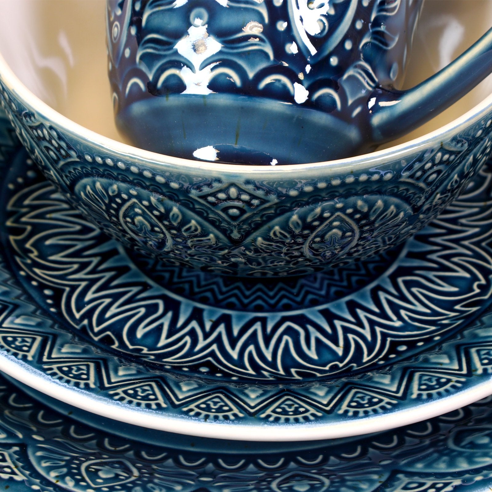 Elama Decorated Round Stoneware Deep Embossed Dinnerware Dish Set, 16 Piece, Dark Navy Blue