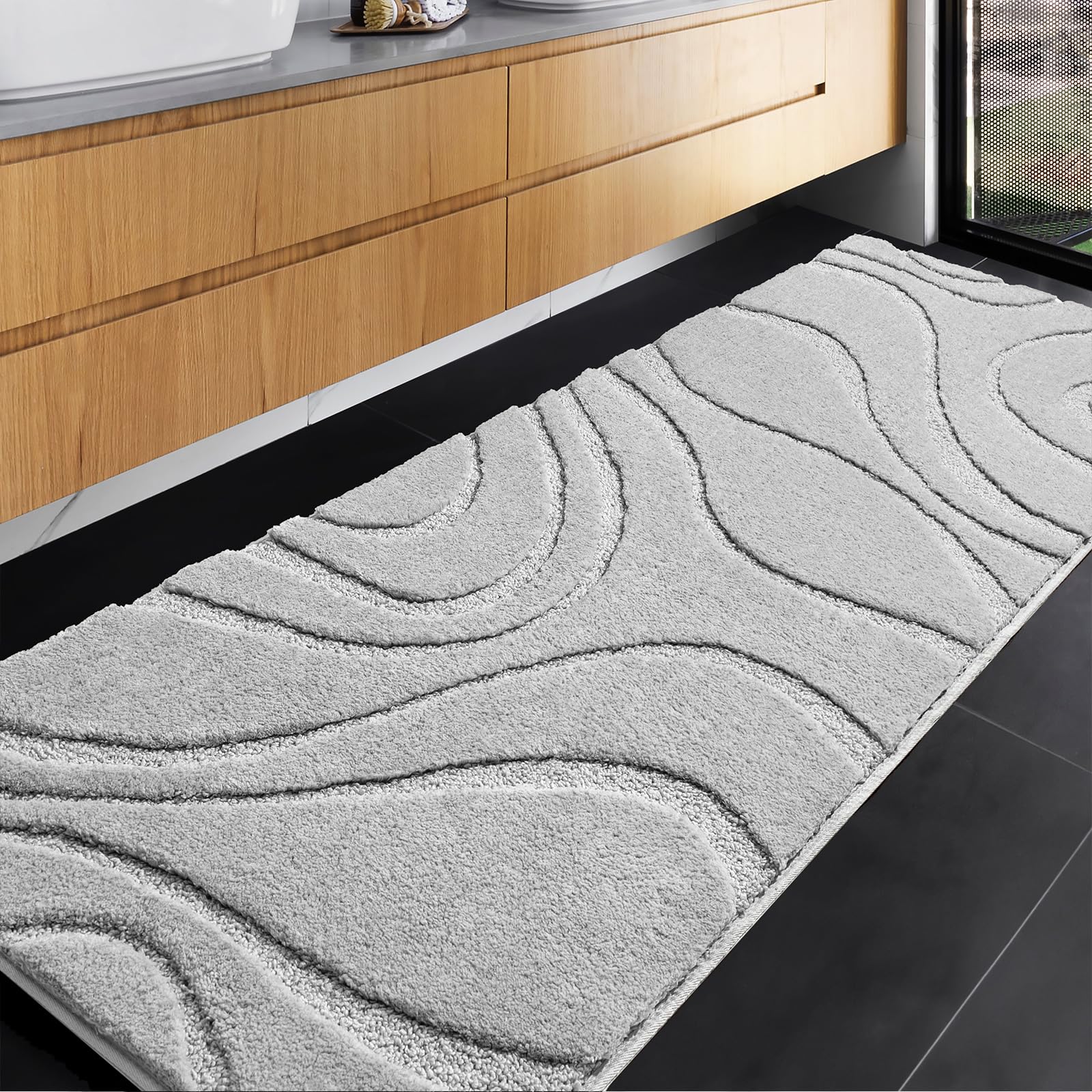 Dexde Rugs Runner 24 X 60 Inch, Extra Long Non-Slip, Machine Washable Bath Mats, Light Gray Soft Carpets For Bathroom Showe