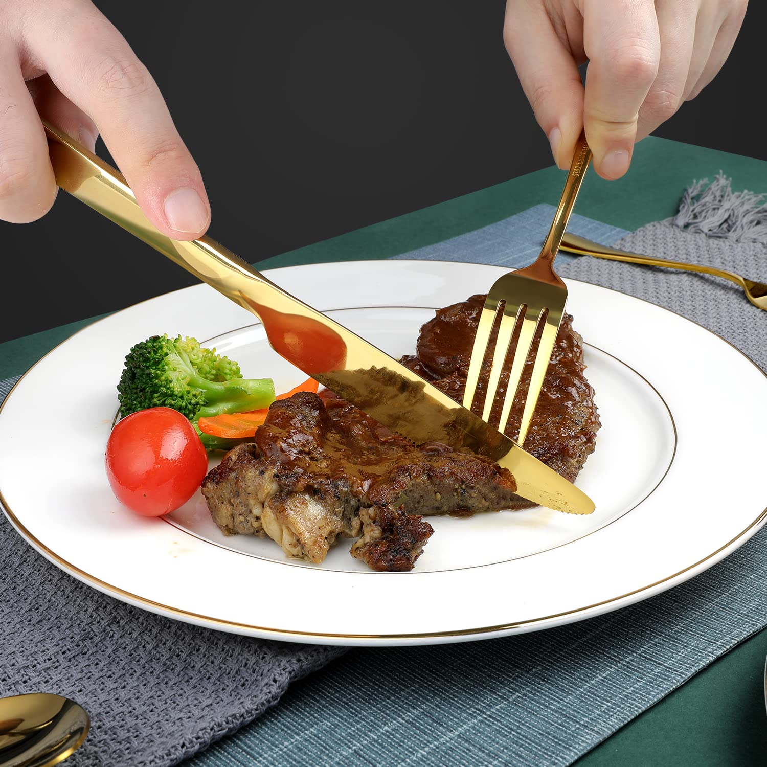 Gold Silverware Set  OGORI 30-Pieces Gold Forged Stainless Steel Flatware Set Square handle  Service of 6