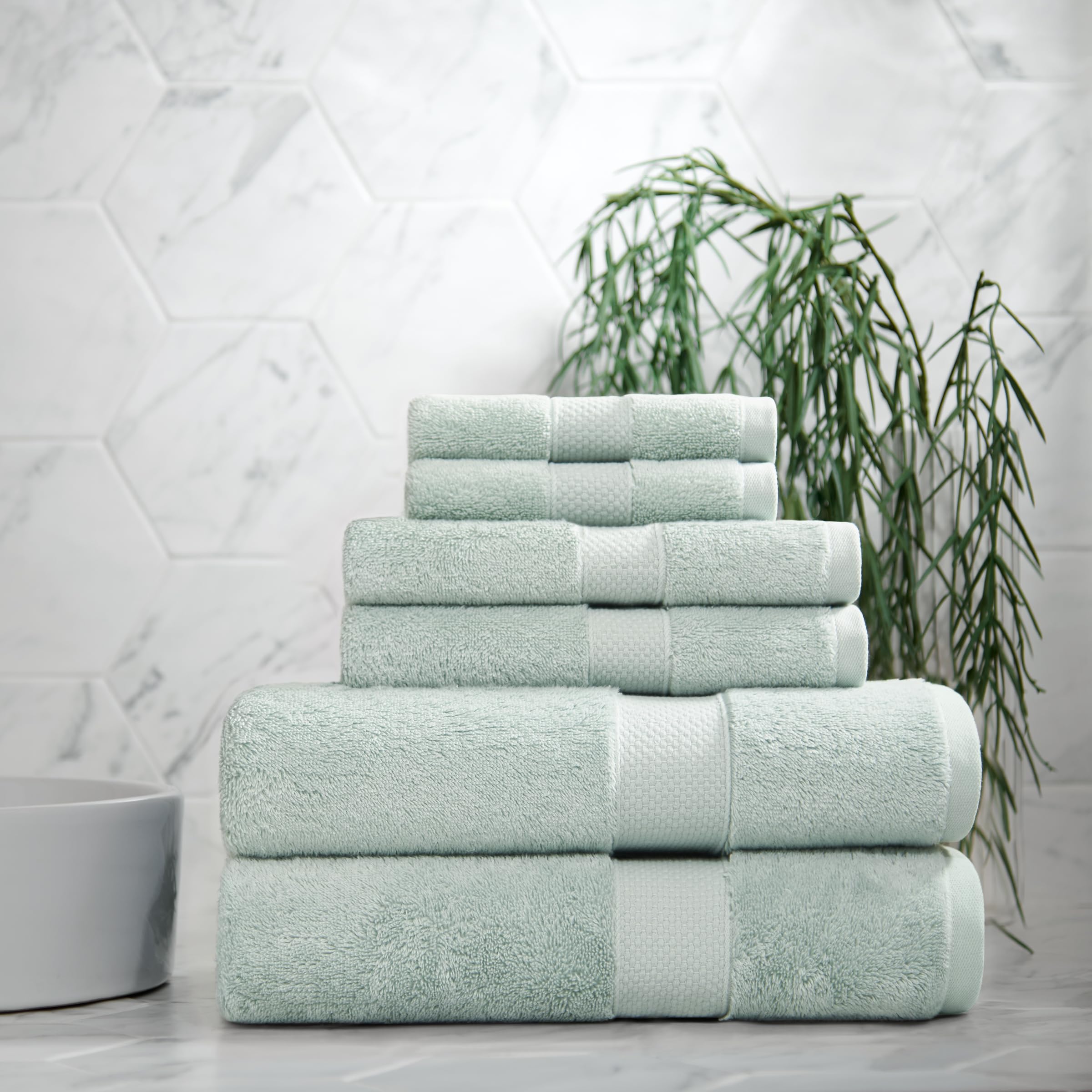 Aston & Arden Egyptian Hand Towels - Pack Of 6 - Oversized Ultra Soft Thick & Absorbent, 100% Ringspun Egyptian Cotton Bathroom
