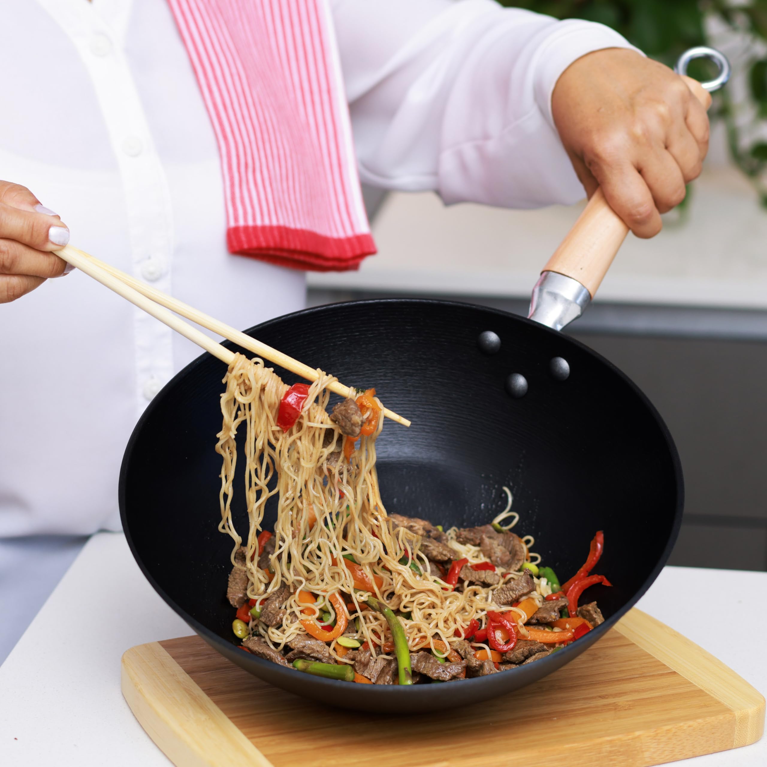 JOYCE CHEN Lightweight Cast Iron Stir Fry Pan, 11.5-Inch, Black, Model J23-0003