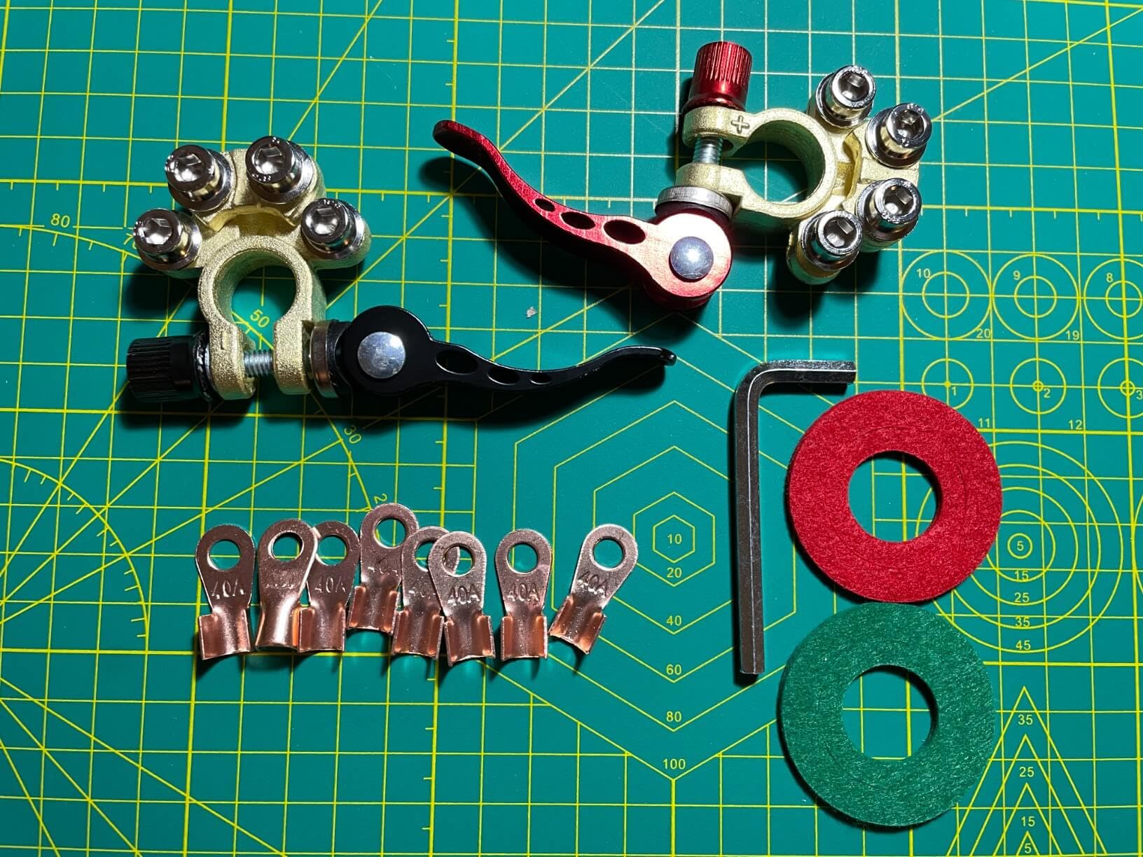 Sunmorn 4 Pieces Battery Terminal Connectors, Battery Terminal Cleaner, Copper Wire Lugs, Fiber Washers, Hex Wrench, Battery Ter