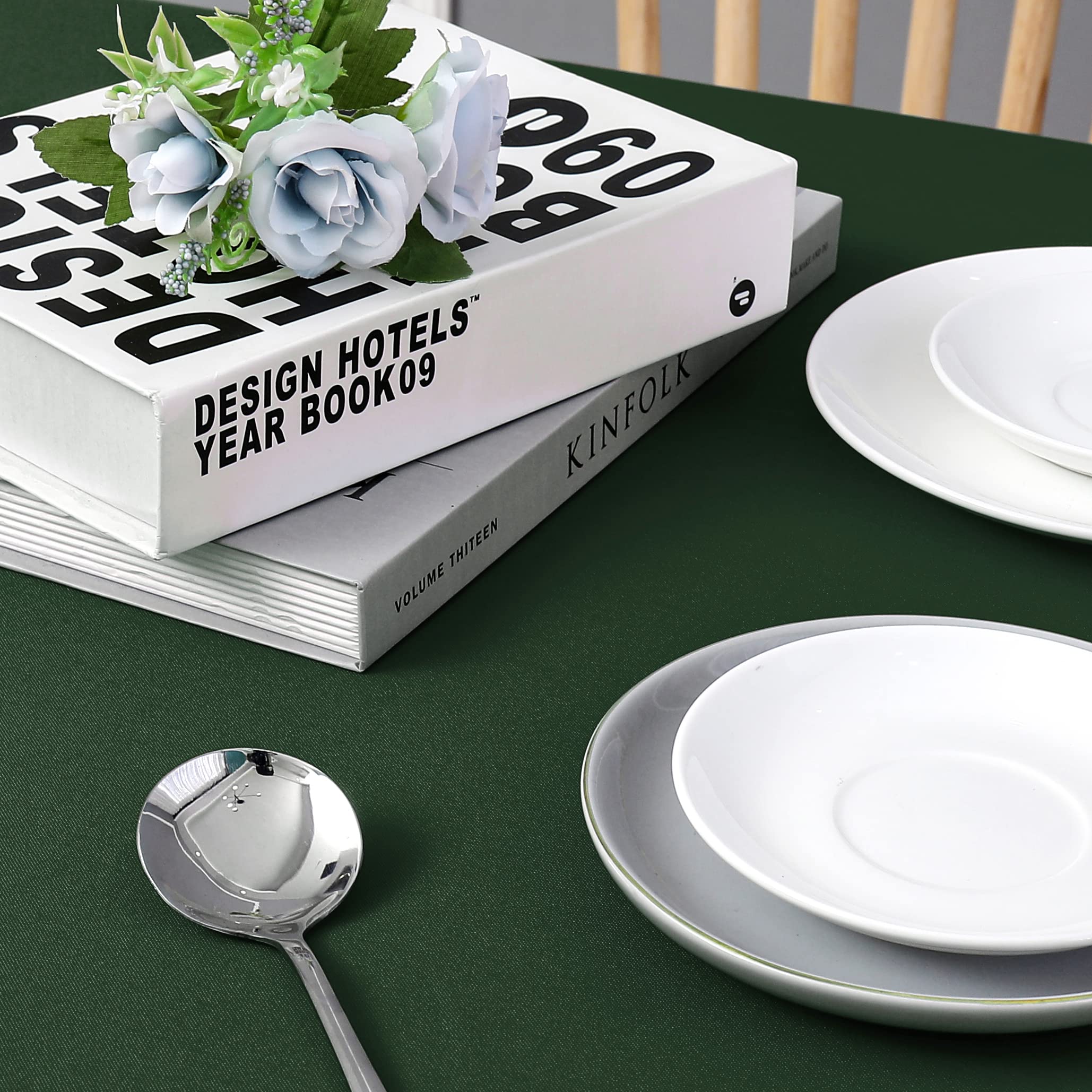 Wewoch Hunter Green Rectangle Tablecloth Wrinkle Resistant Washable Fabric Table Cloth For Dining,Kitchen, Parties Weddings And