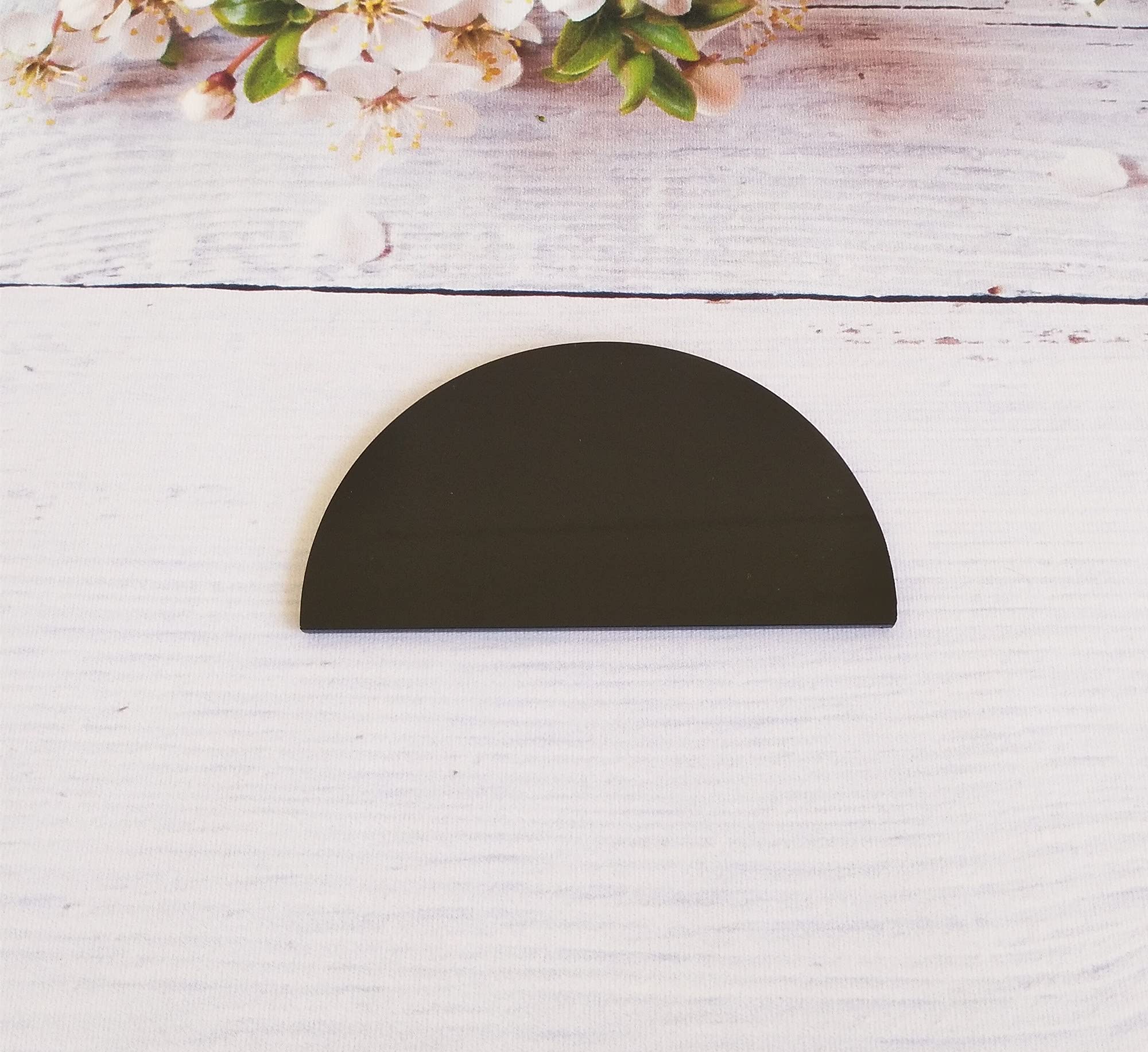 Xiaoyue 20Pcs Acrylic Place Card, Half Circle Place Cards, Wedding Half Circle Place Cards, Semicircle Acrylic Wedding Sign Hold
