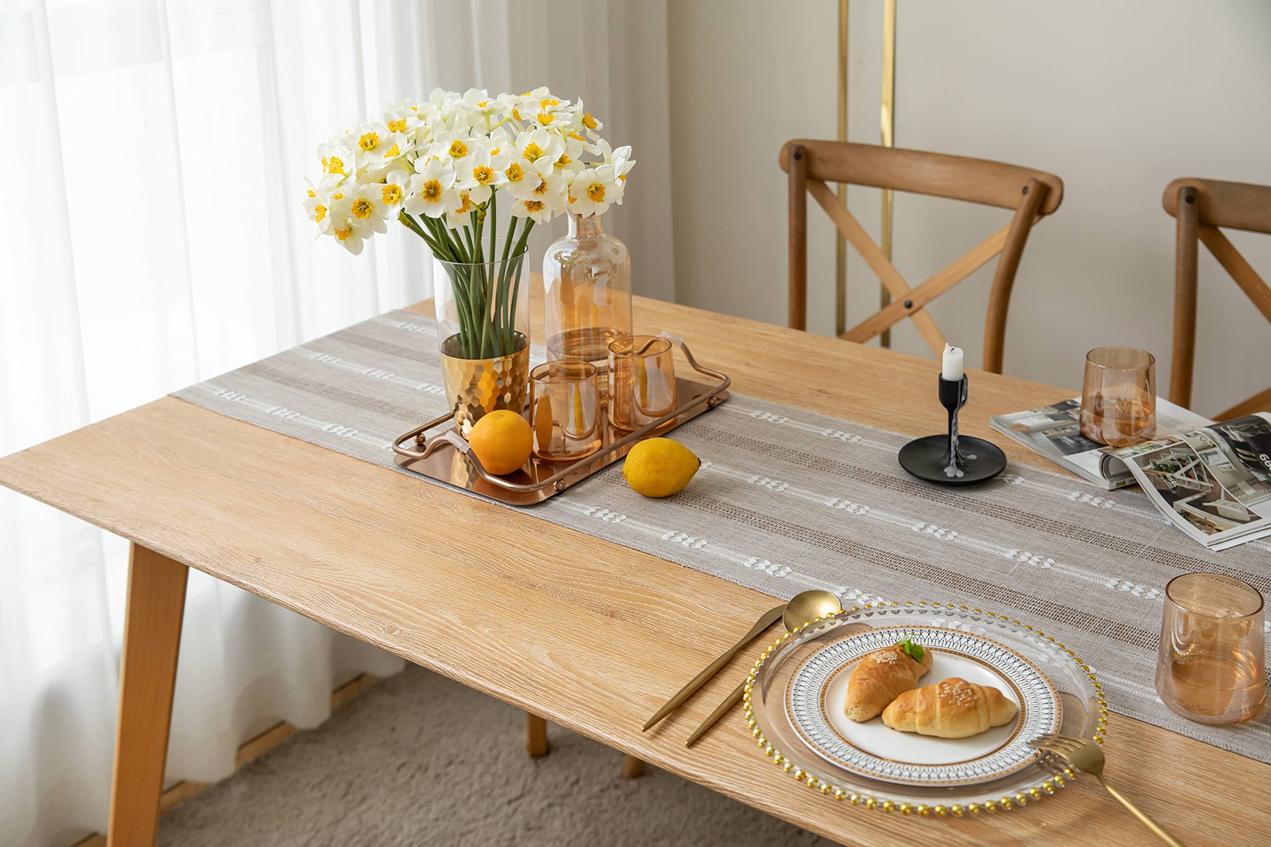 Zeemart Farmhouse Table Runner, Rustic Table Runners 48 Inches Long, Linen Boho Table Runner, Braided Striped Coffee Table Runne
