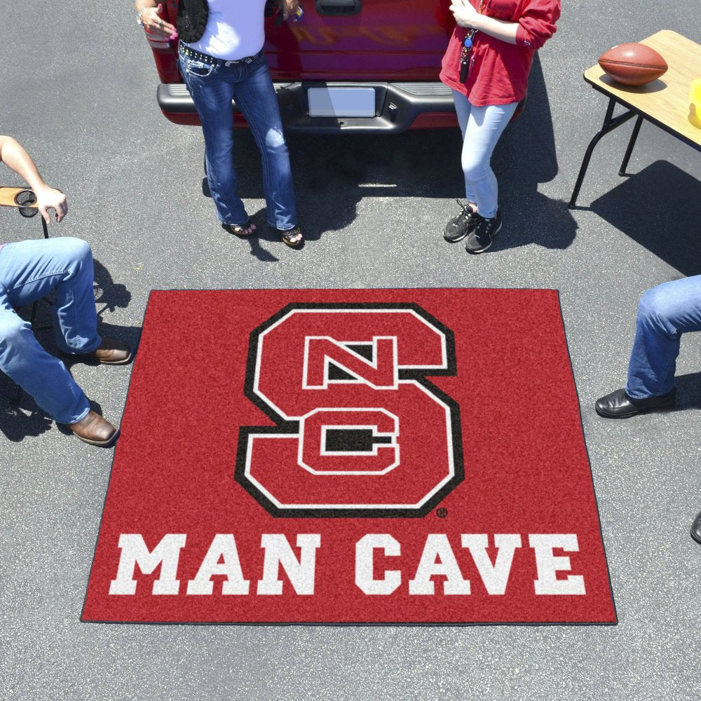 Fan Mats 14578 North Carolina State University Wolfpack 5 x 6 Man Cave Tailgater Mat