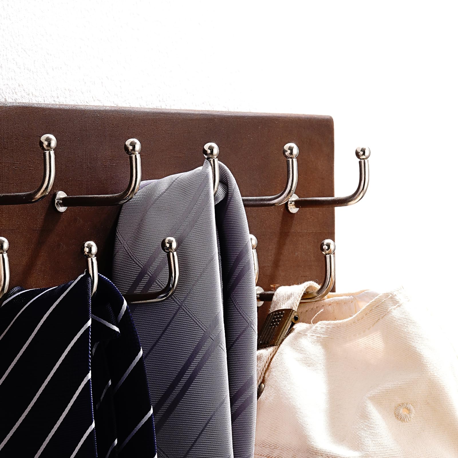 Treehouse Belt Organizer Rack, Holds Over 28 Large Belts, Sturdy Metal & Sturdy Wood Storage Holder For Closet, Versatile, Wall