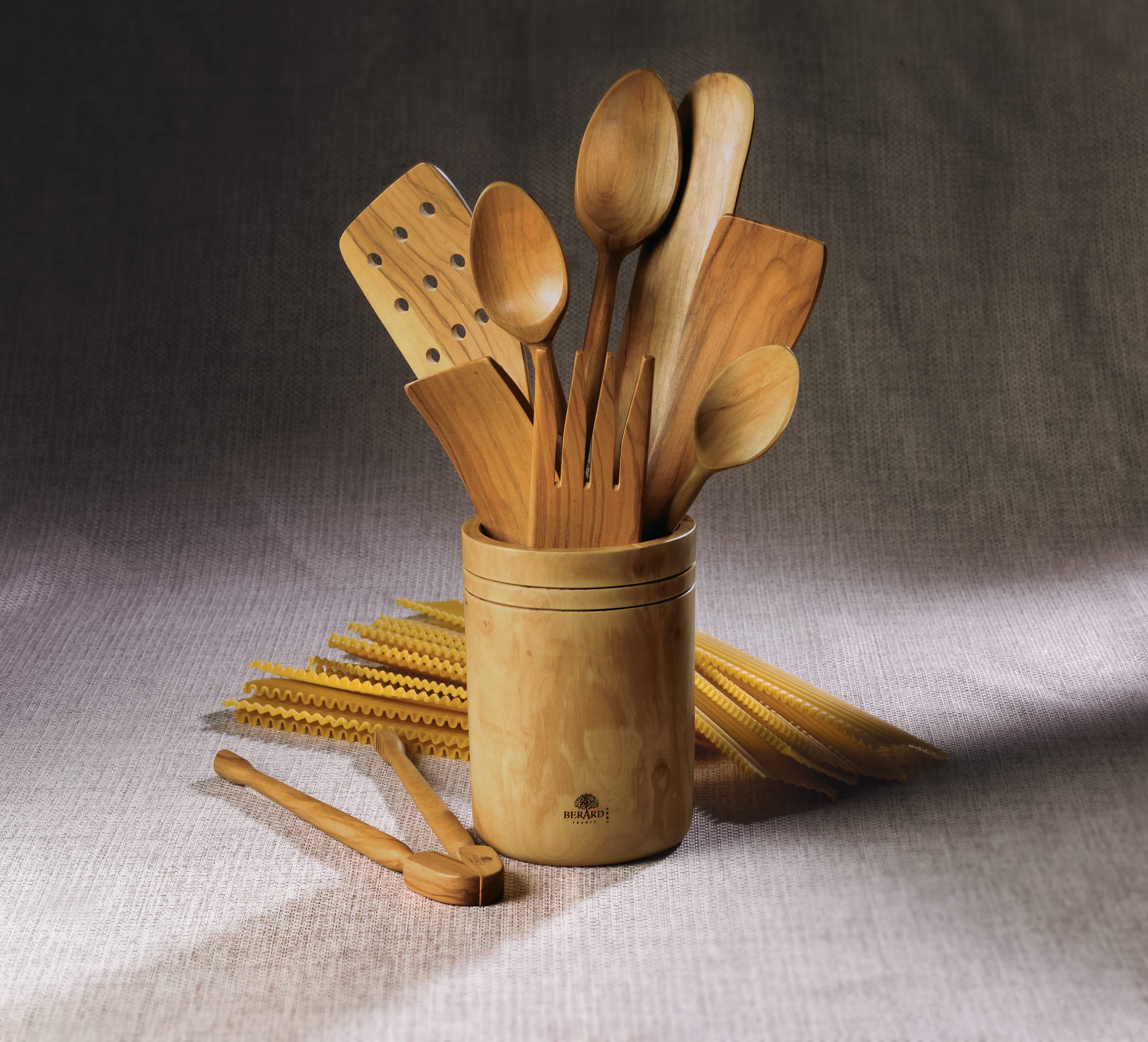 Berard Olivewood 15.5Cm/6In Spreader, 6In, Wood