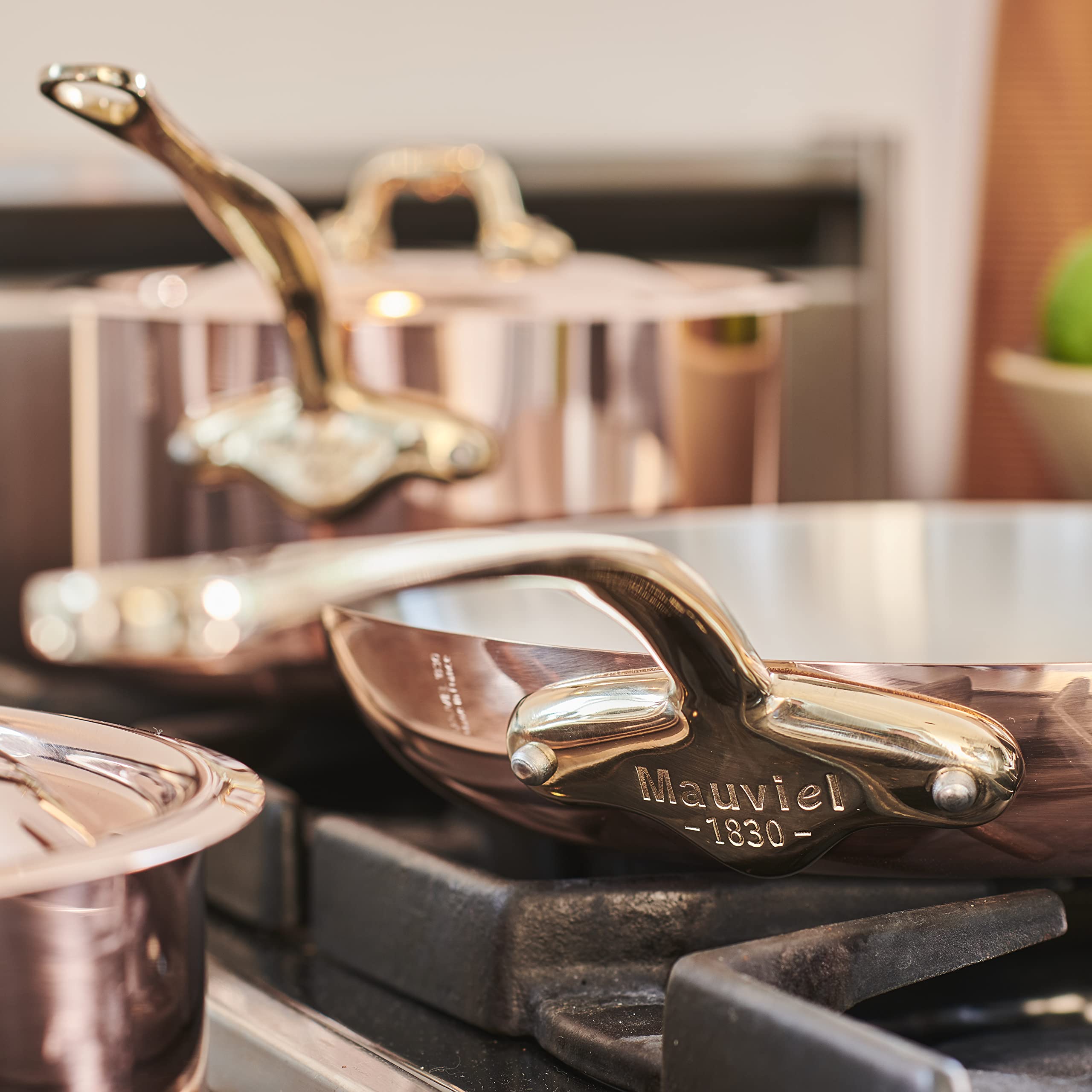 Mauviel M'Heritage 200 B 2Mm Polished Copper & Stainless Steel Frying Pan With Brass Handles, 10.24-In, Made In France