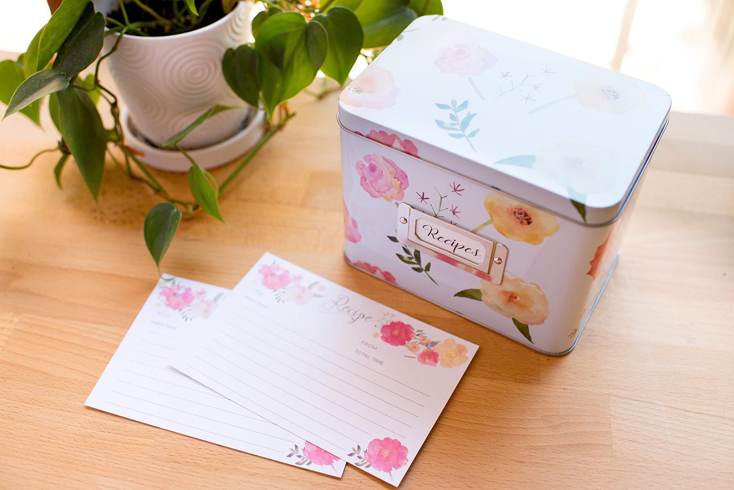 Heart & Berry Recipe Box With Cards And Dividers - Includes 24 4X6 Recipe Cards And 12 Dividers - Recipe Cards And Box Set - Com