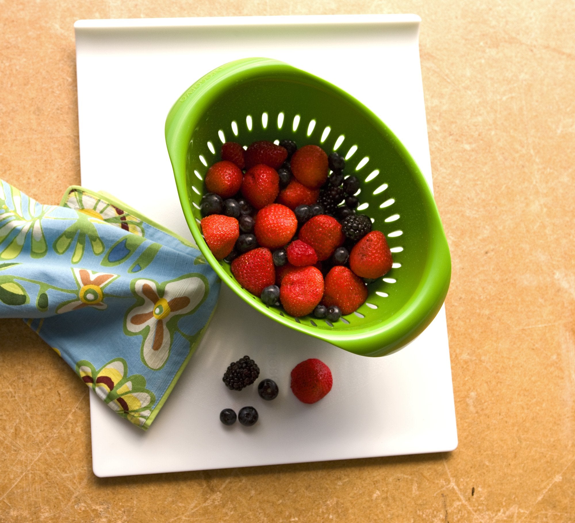 Preserve Colander, 1.5 Quart Capacity, White